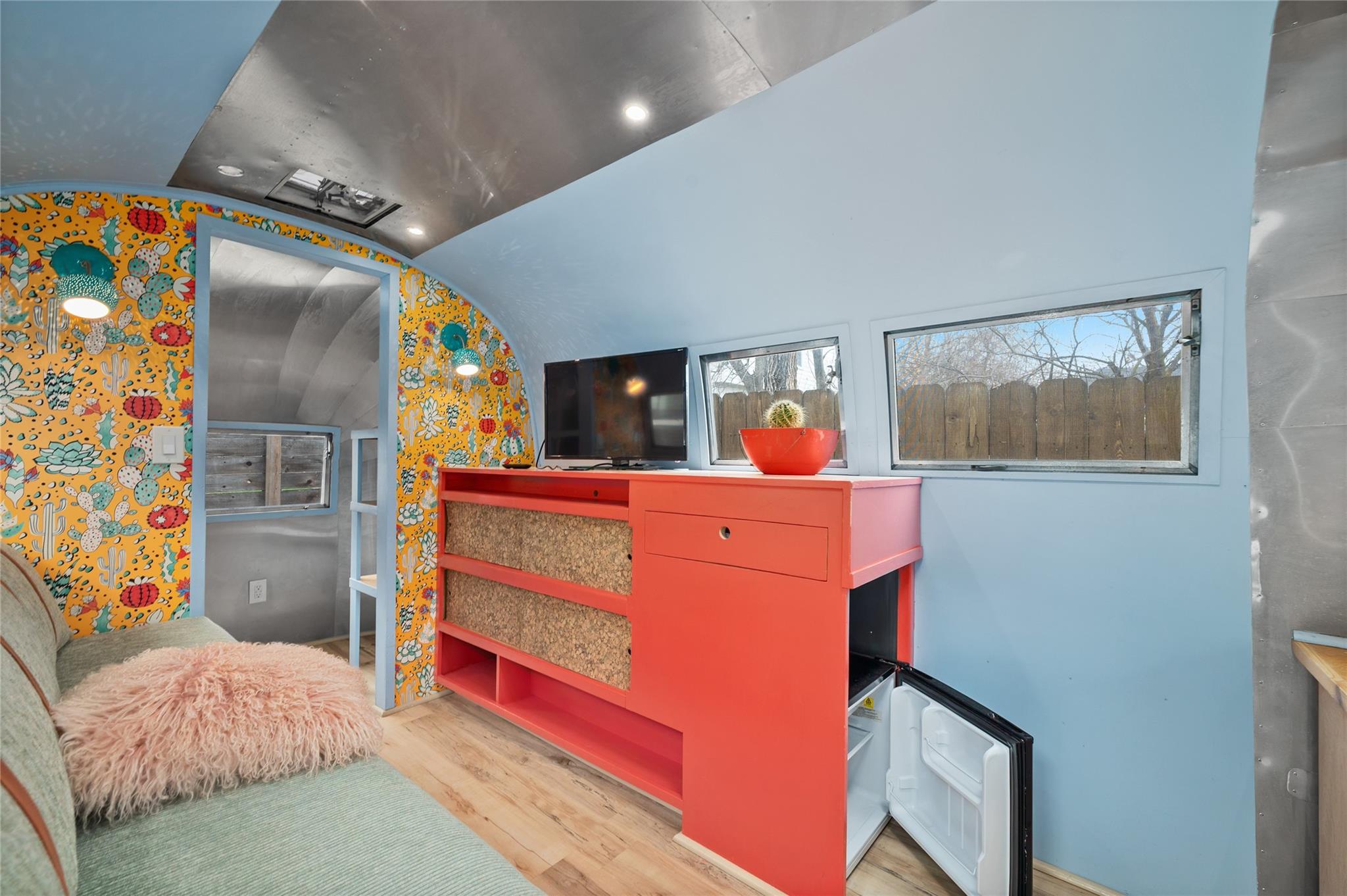 1191 Chicon St, Austin, TX 78702