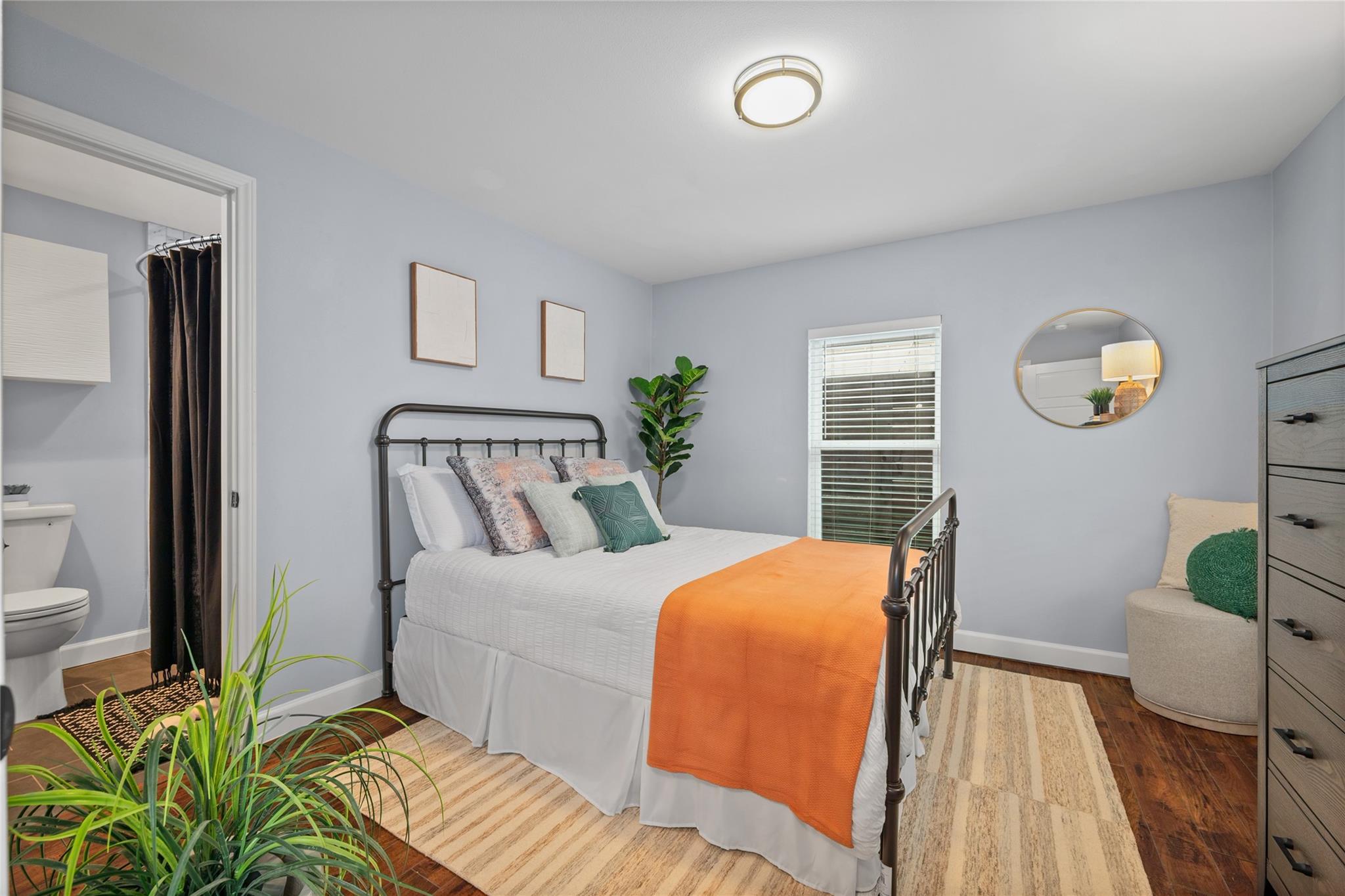 1191 Chicon St, Austin, TX 78702