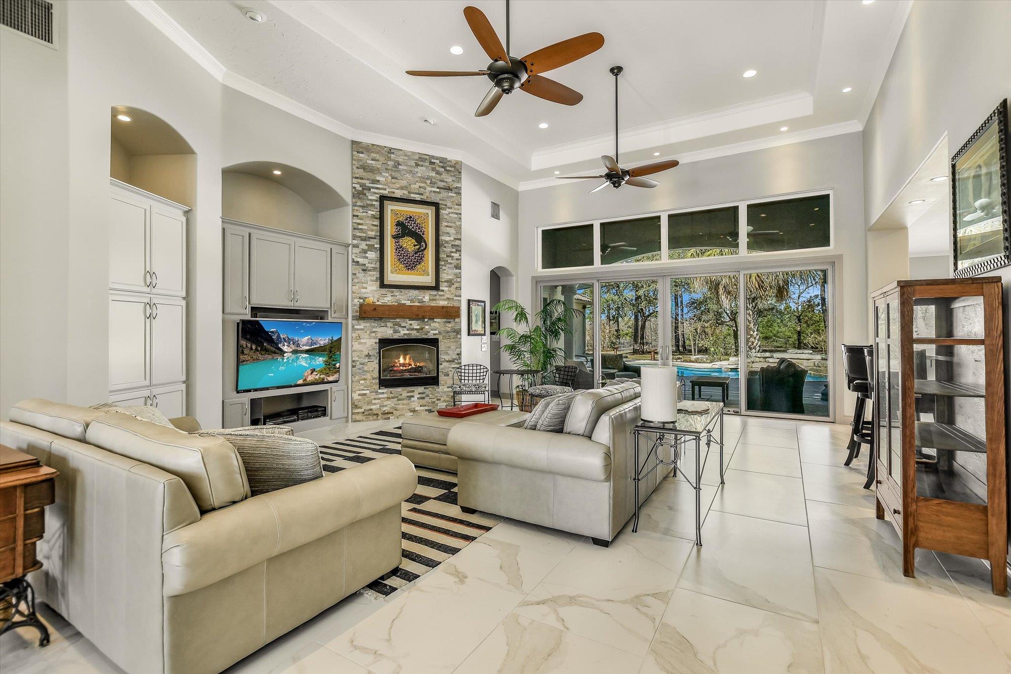 110 Pine Ct, Bastrop, TX 78602