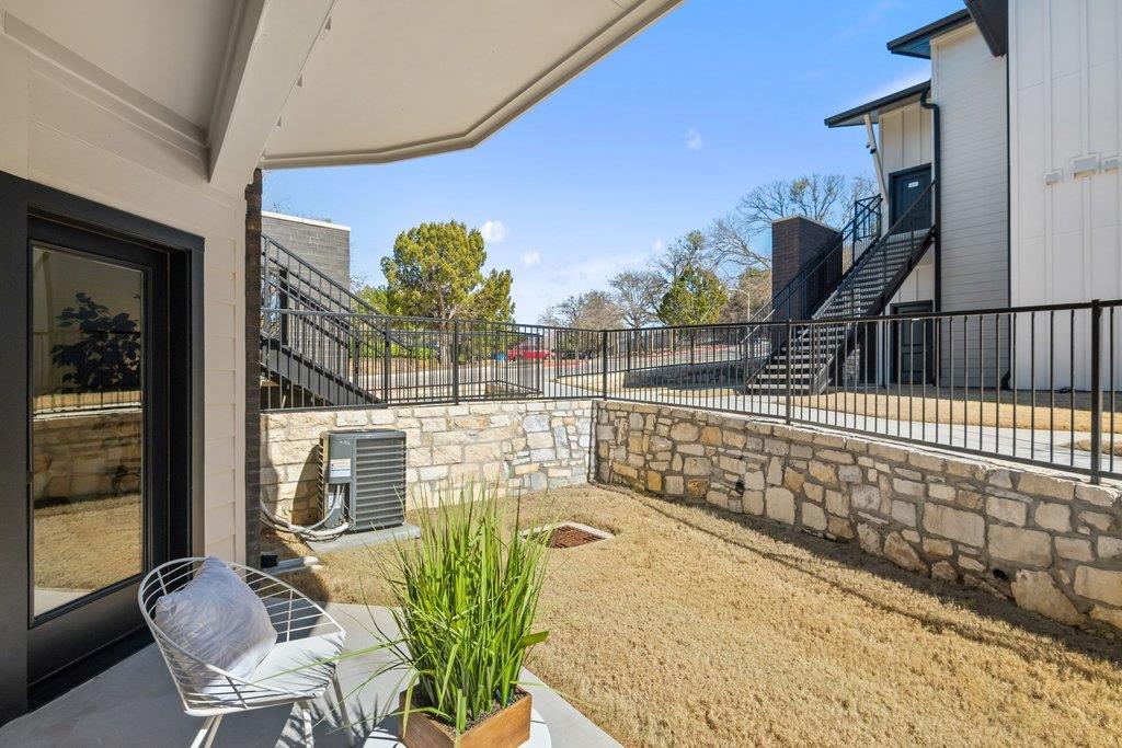 2450 Wickersham Ln # 1916, Austin, TX 78741