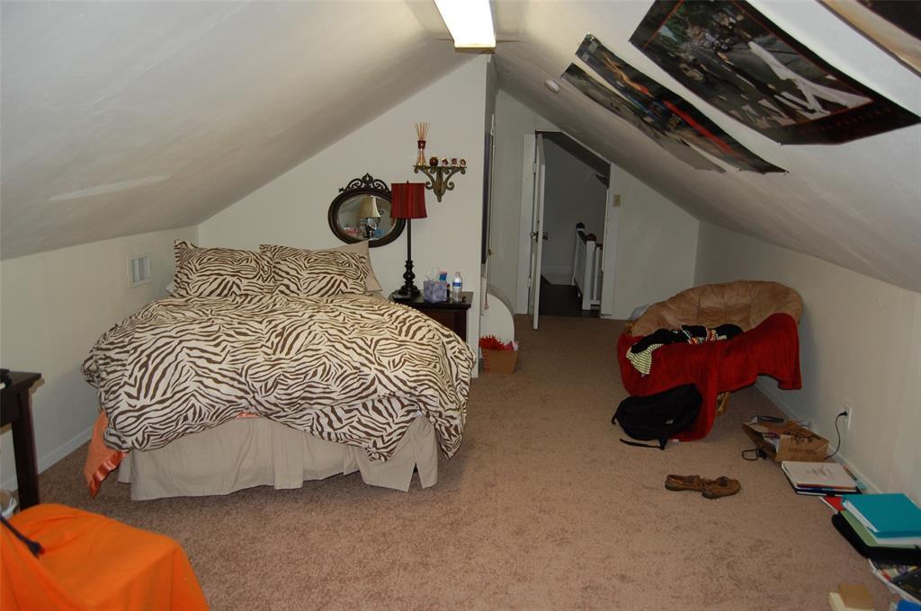 1905 David St # A, Austin, TX 78705