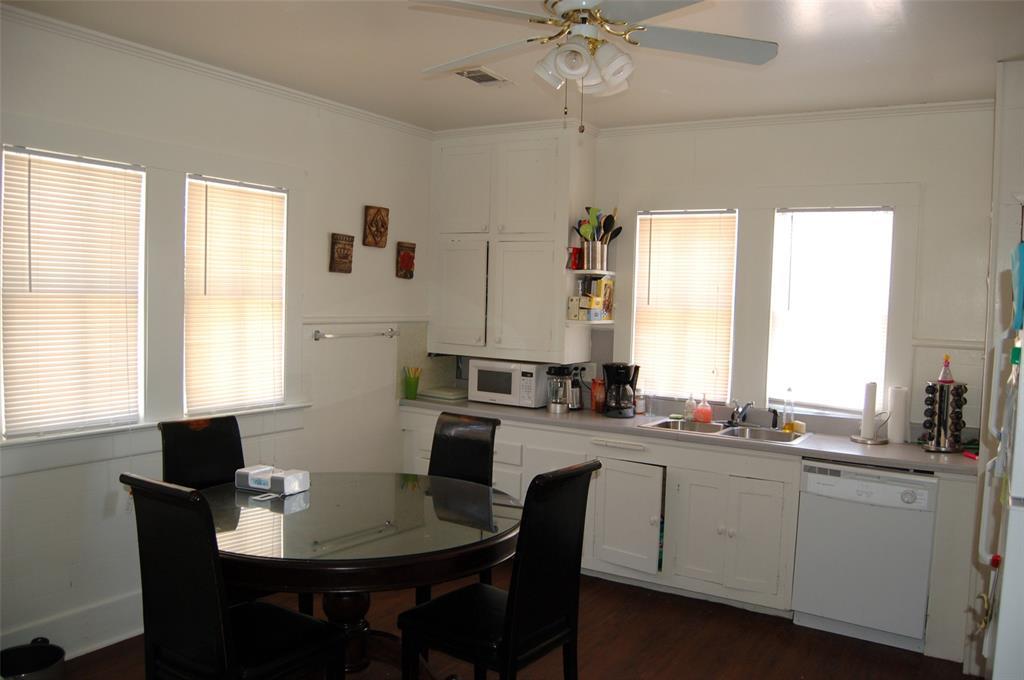 1905 David St # A, Austin, TX 78705