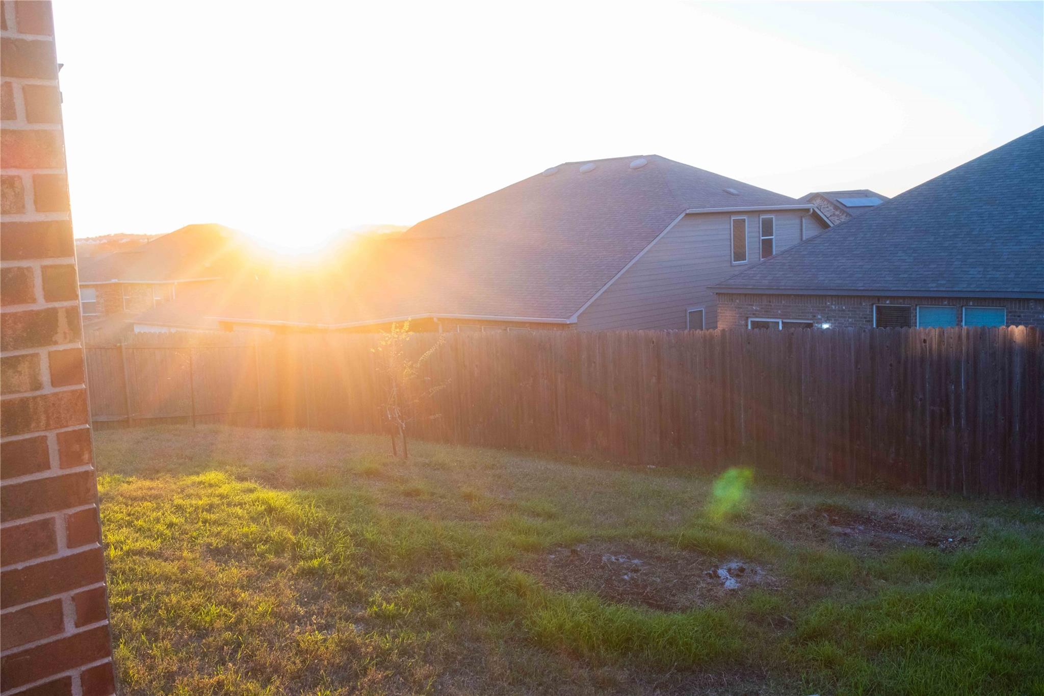 7708 Nunsland Dr, Austin, TX 78744