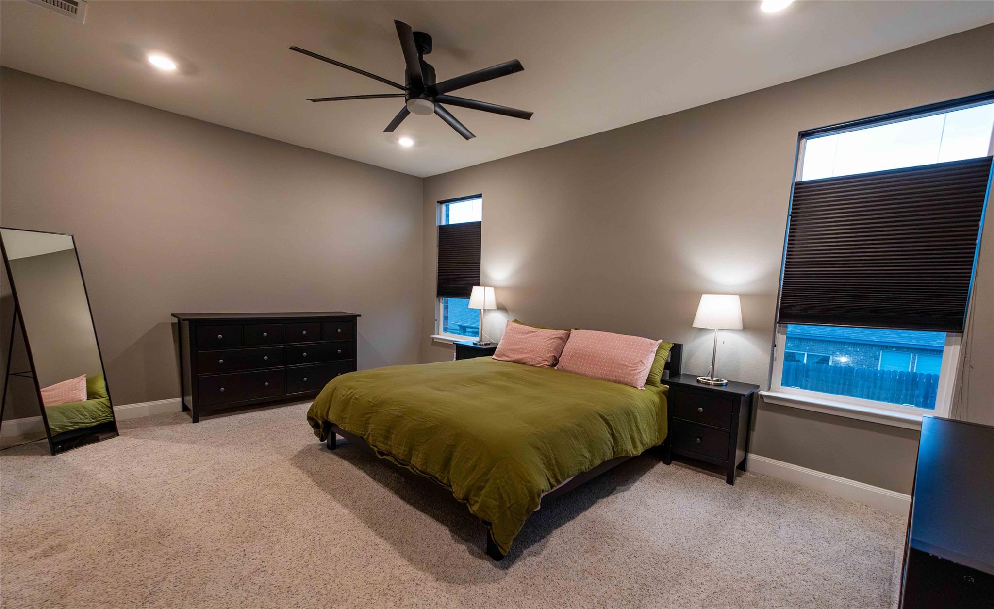 7708 Nunsland Dr, Austin, TX 78744