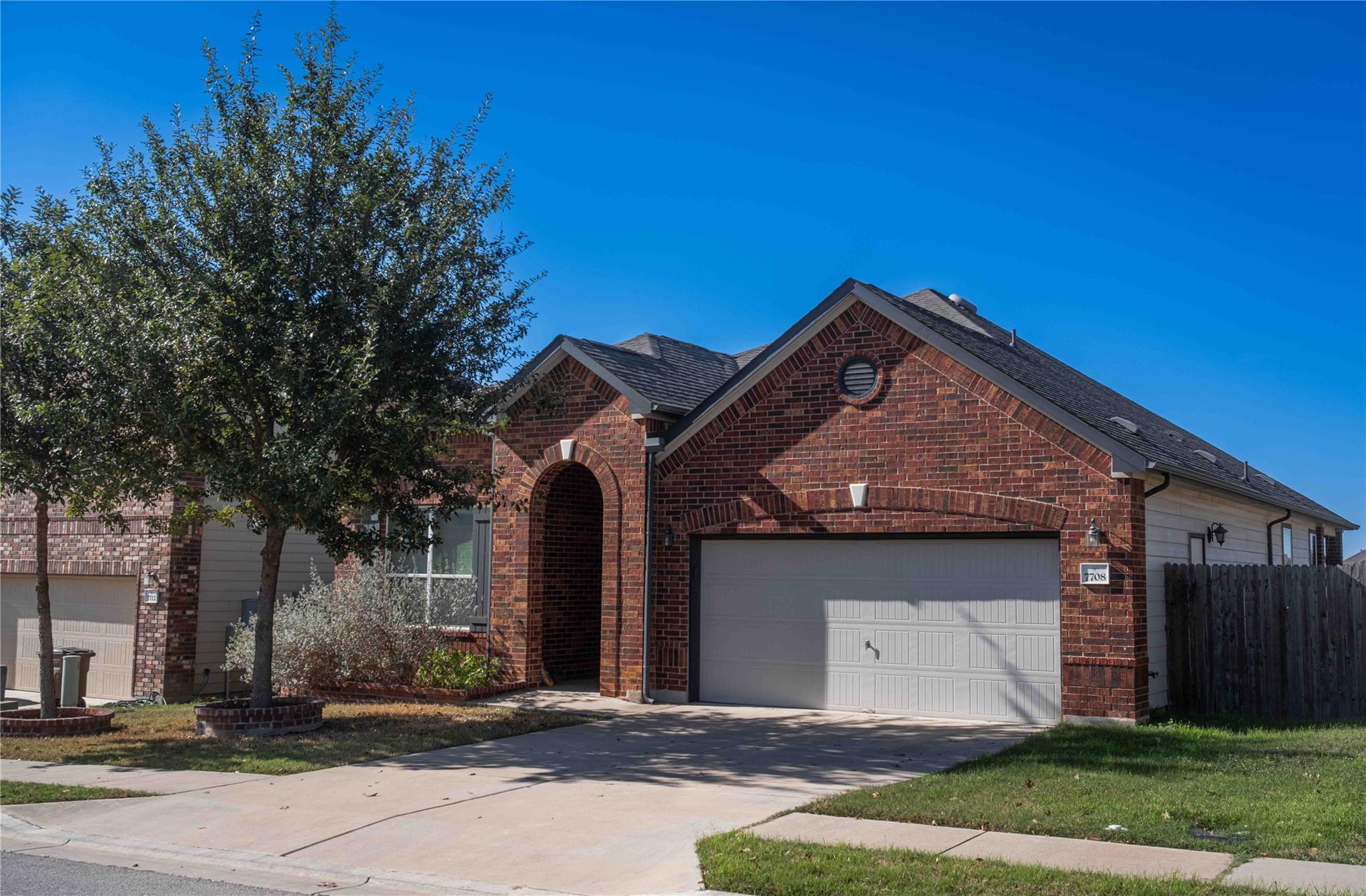 7708 Nunsland Dr, Austin, TX 78744