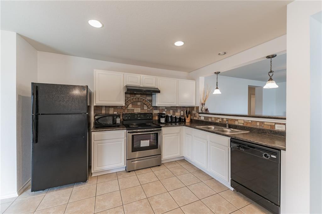 8916 Milton Lease Dr, Austin, TX 78747