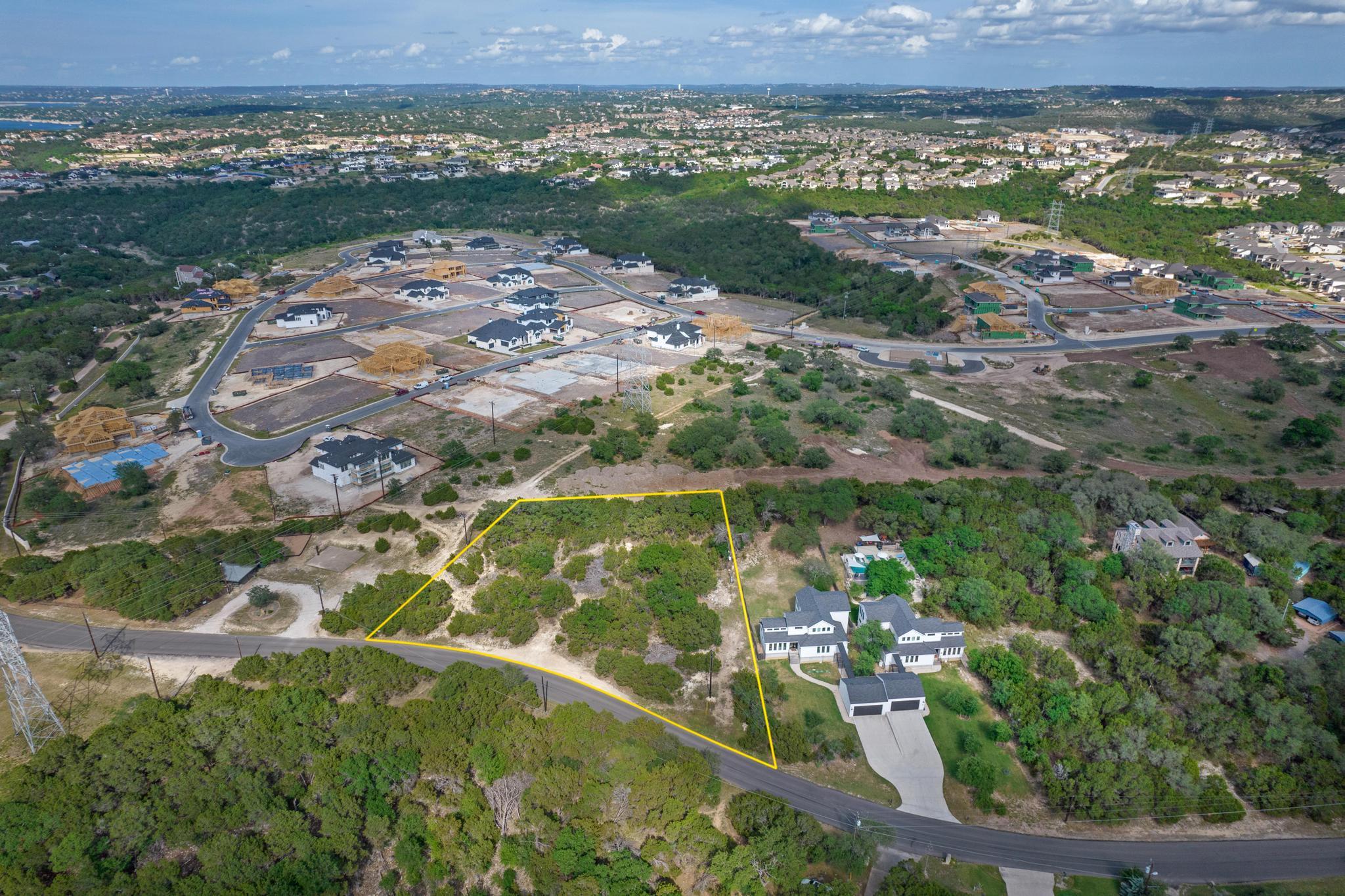 3515 Crosswind Dr, Spicewood, TX 78669