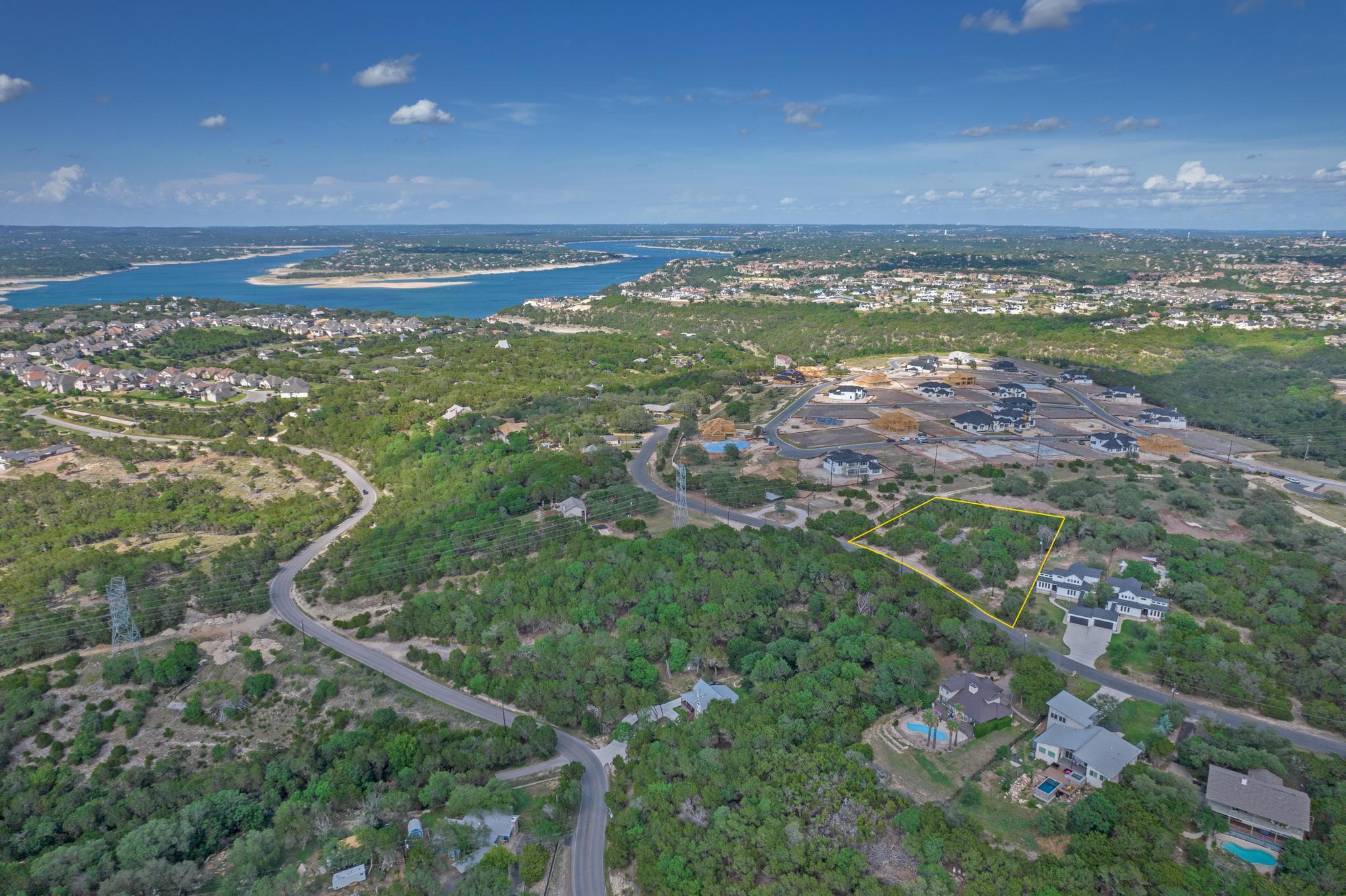 3515 Crosswind Dr, Spicewood, TX 78669