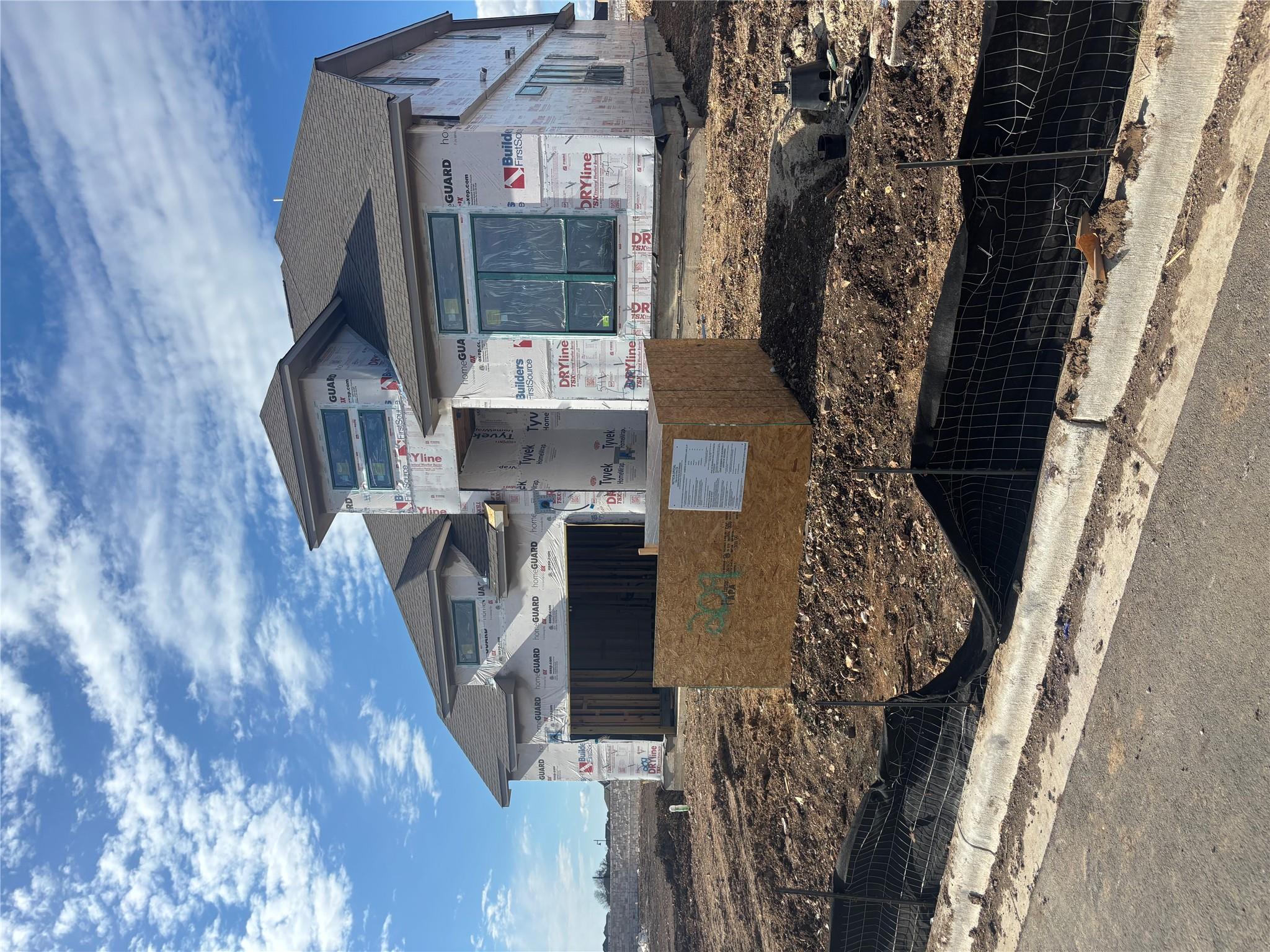 209 Pacific Grove Cir, Liberty Hill, TX 78642