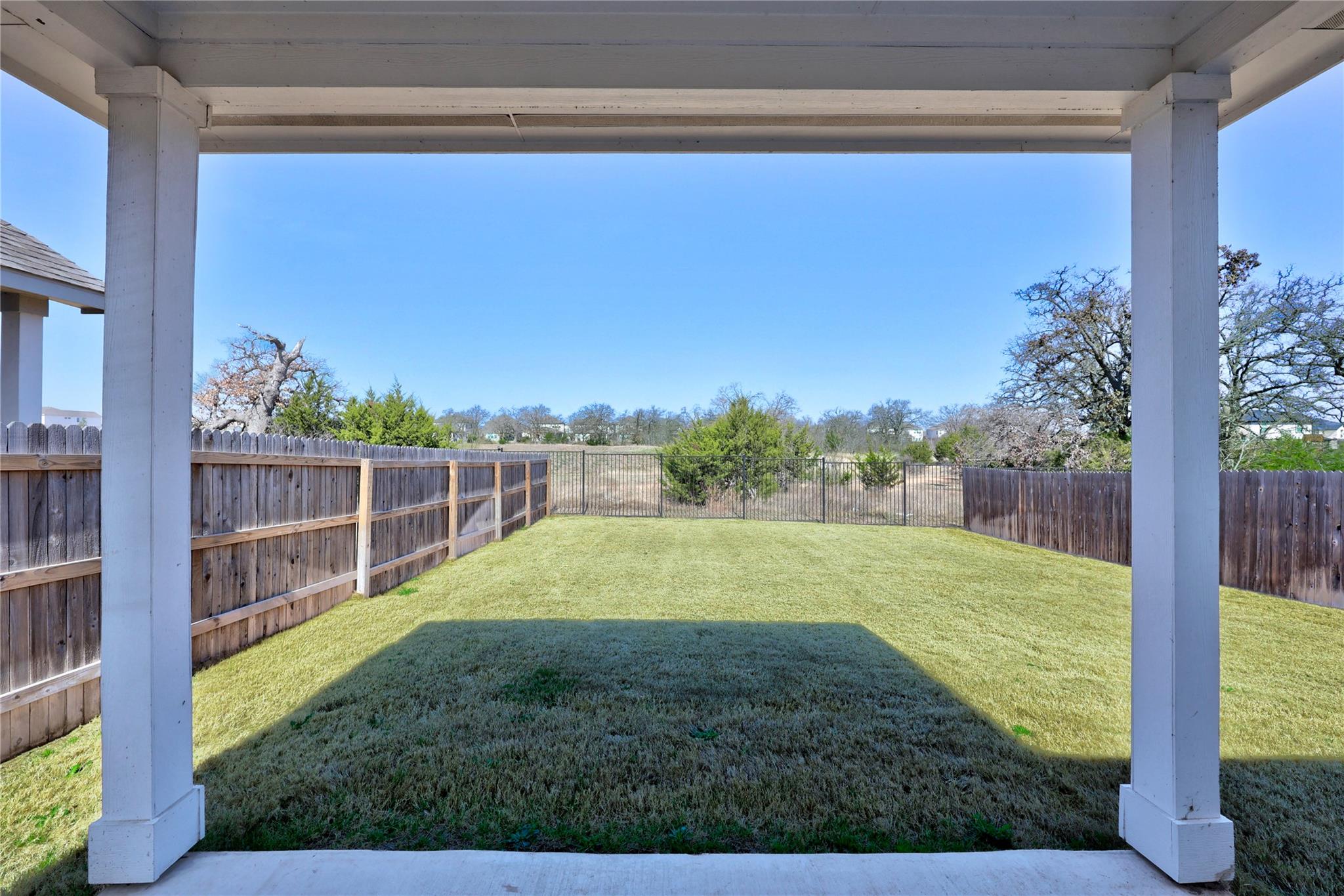 301 Banyon Dr, Liberty Hill, TX 78642