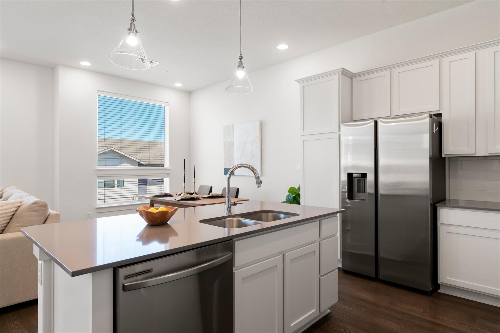 2050 Lohmans Spur Rd # 2203, Lakeway, TX 78734