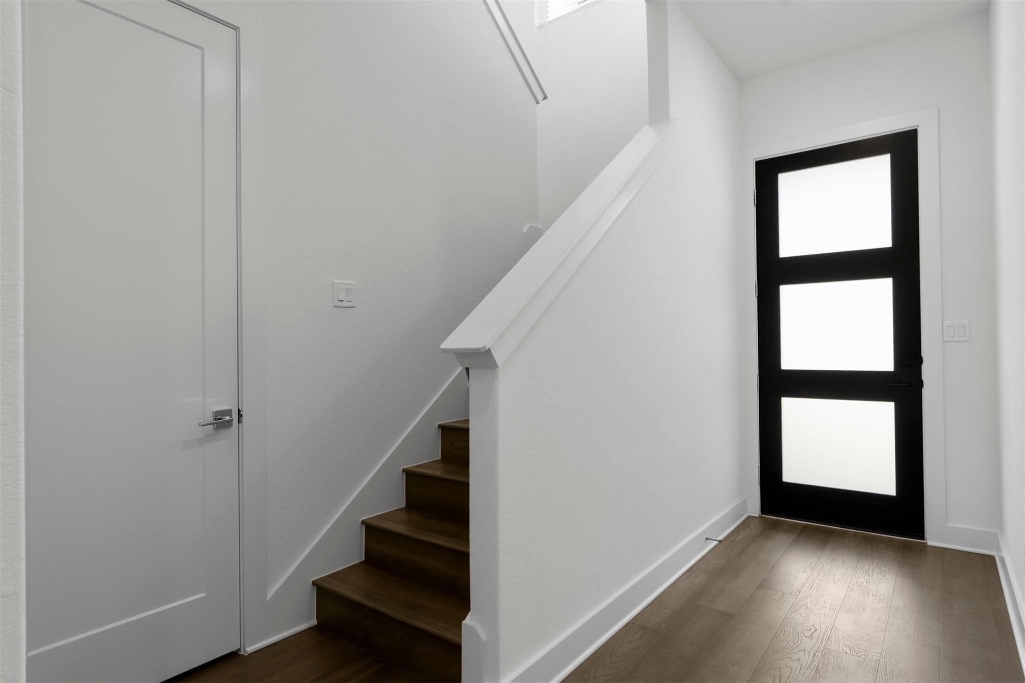 2050 Lohmans Spur Rd # 2203, Lakeway, TX 78734