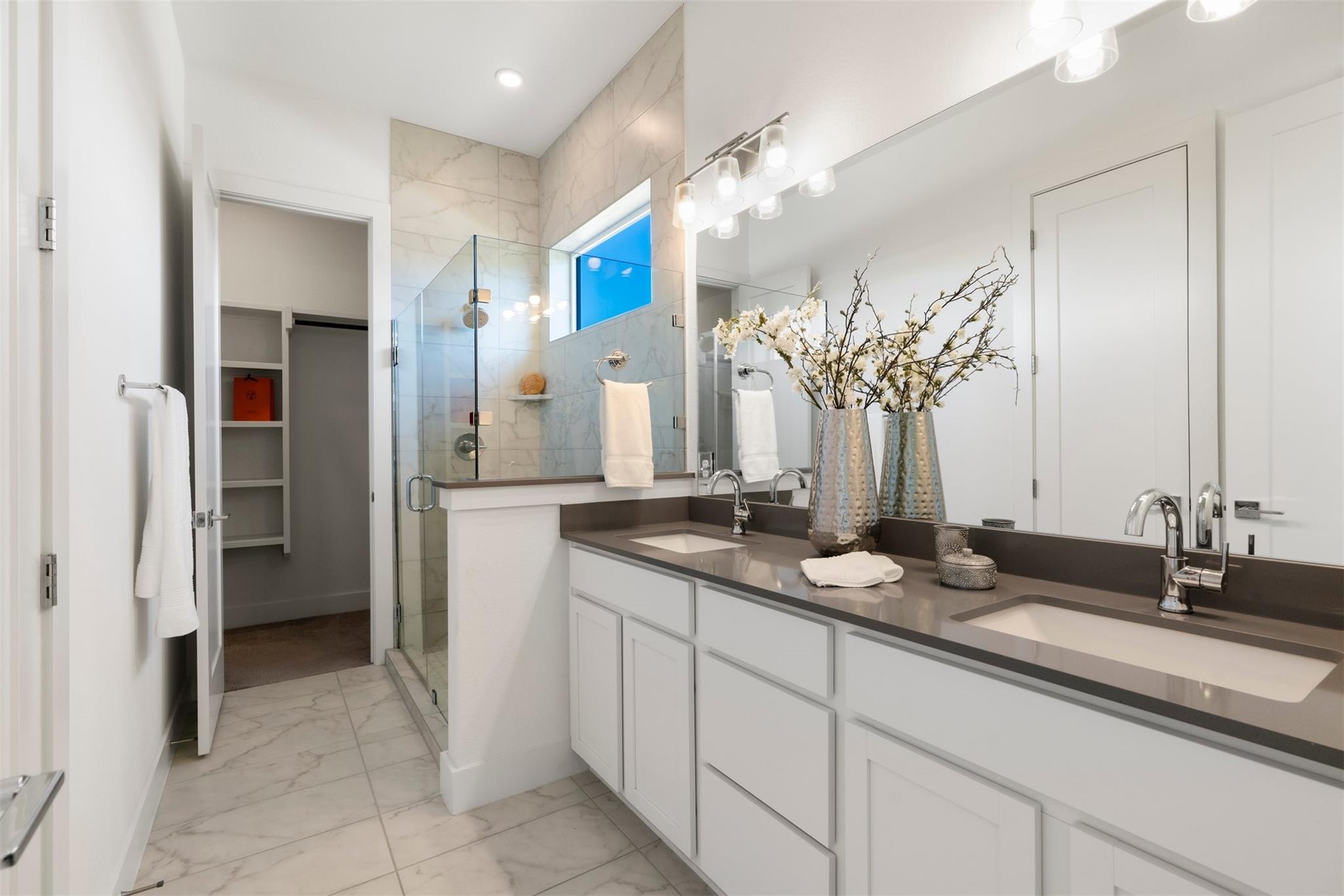 2050 Lohmans Spur Rd # 2203, Lakeway, TX 78734