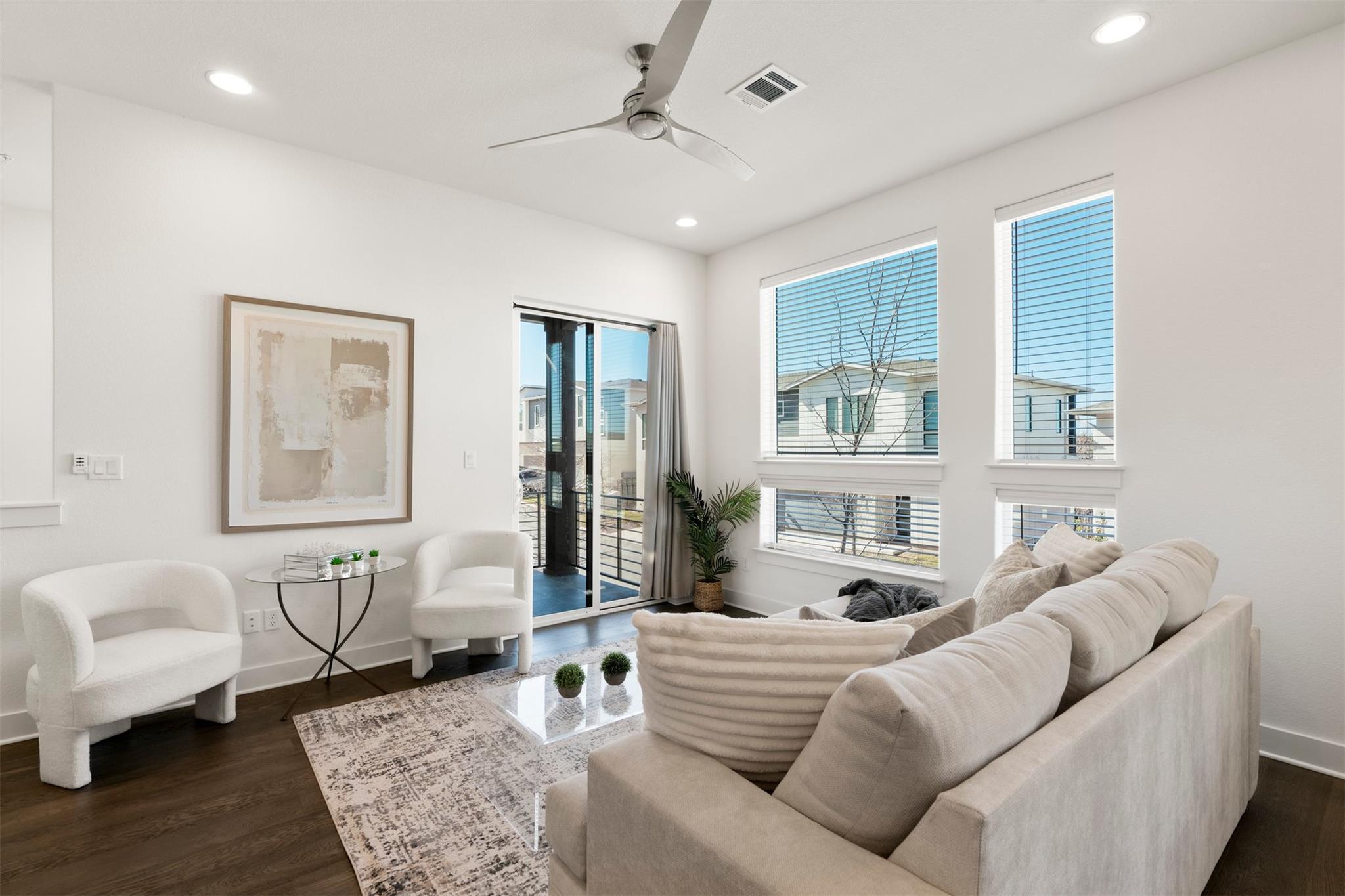 2050 Lohmans Spur Rd # 2203, Lakeway, TX 78734