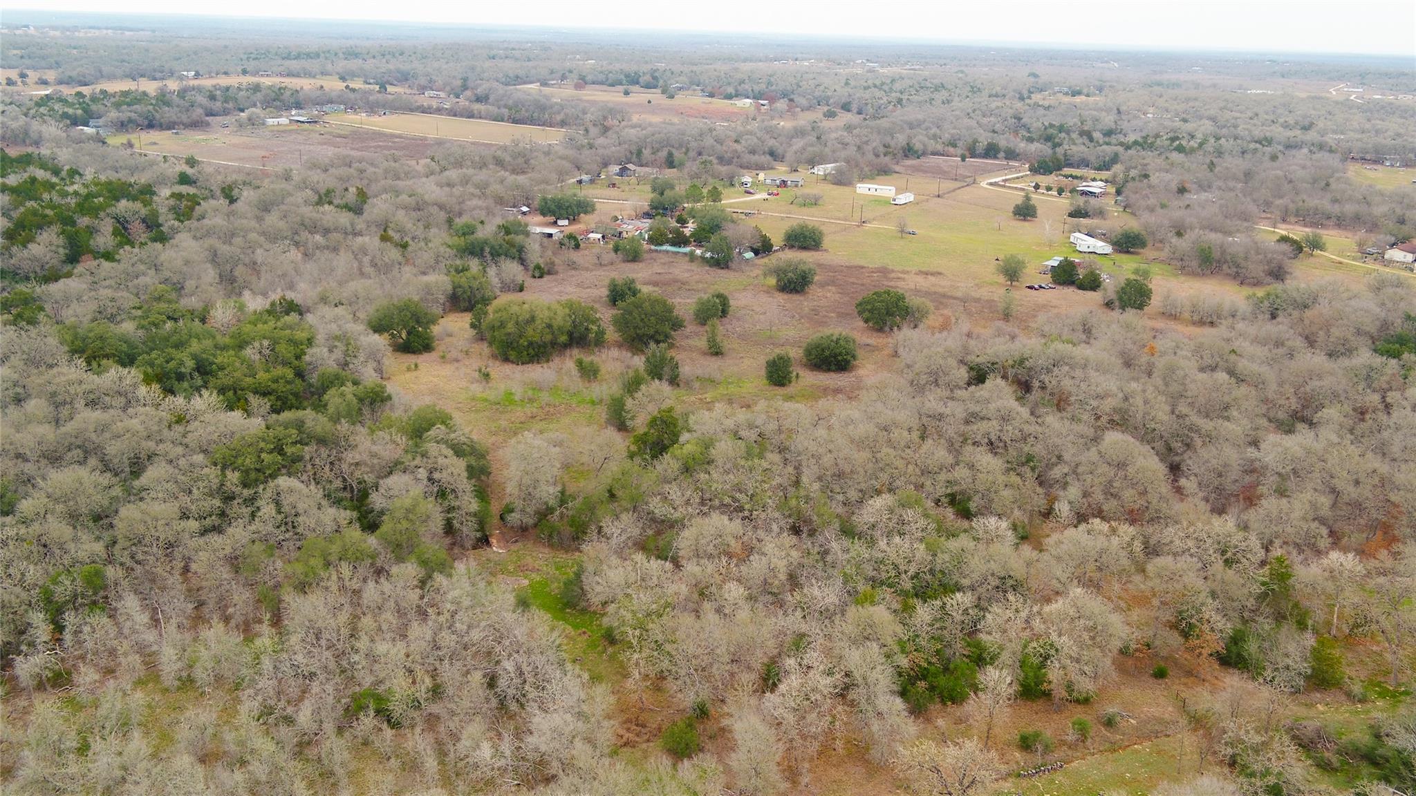 191 Clydesdale Dr, Dale, TX 78616