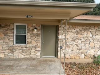 7402 Southgate Ln # B, Austin, TX 78744