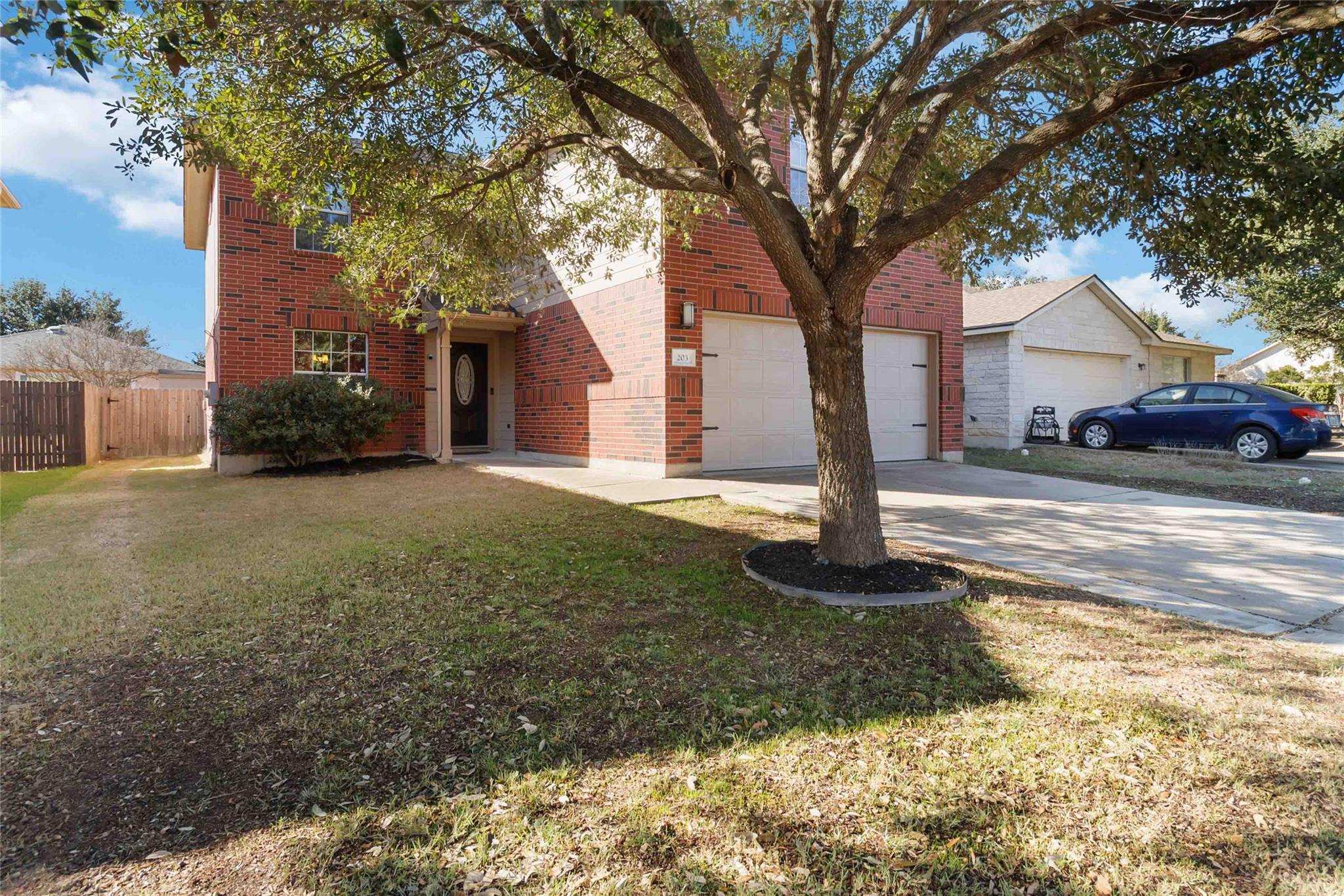 203 Remington Run, Bastrop, TX 78602