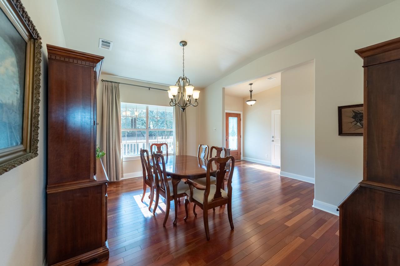 3506 Parliament Cv, Lago Vista, TX 78645