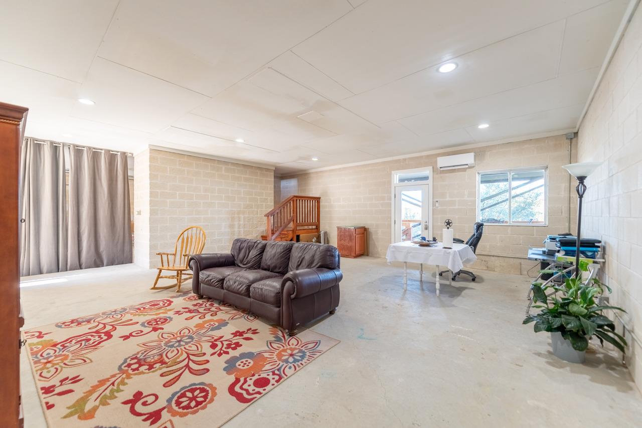 3506 Parliament Cv, Lago Vista, TX 78645