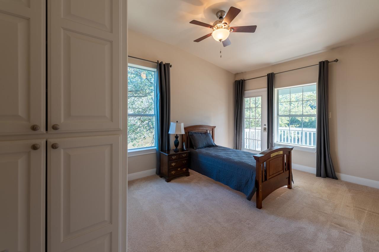 3506 Parliament Cv, Lago Vista, TX 78645