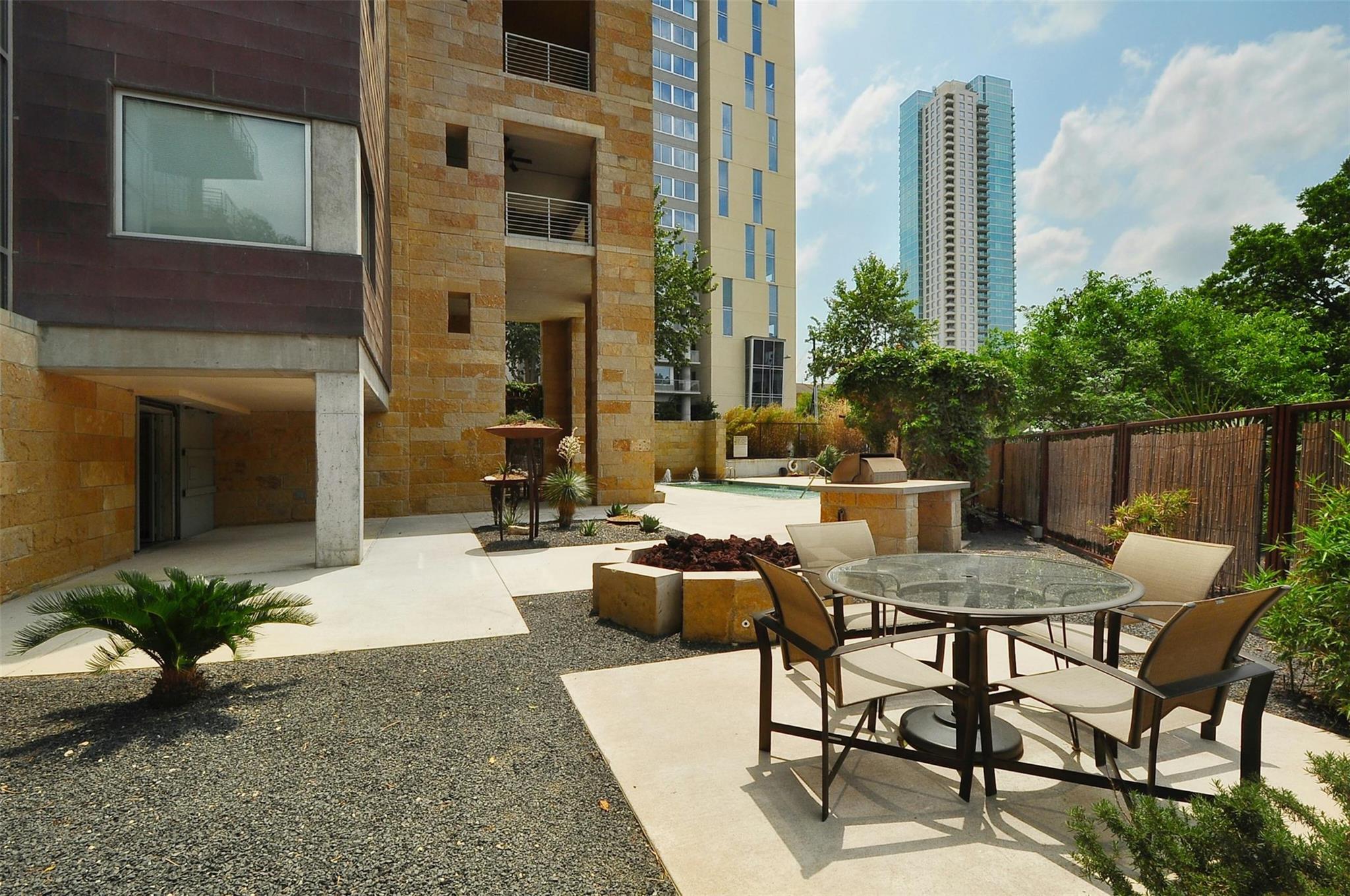 800 W 5th St # 1104, Austin, TX 78703