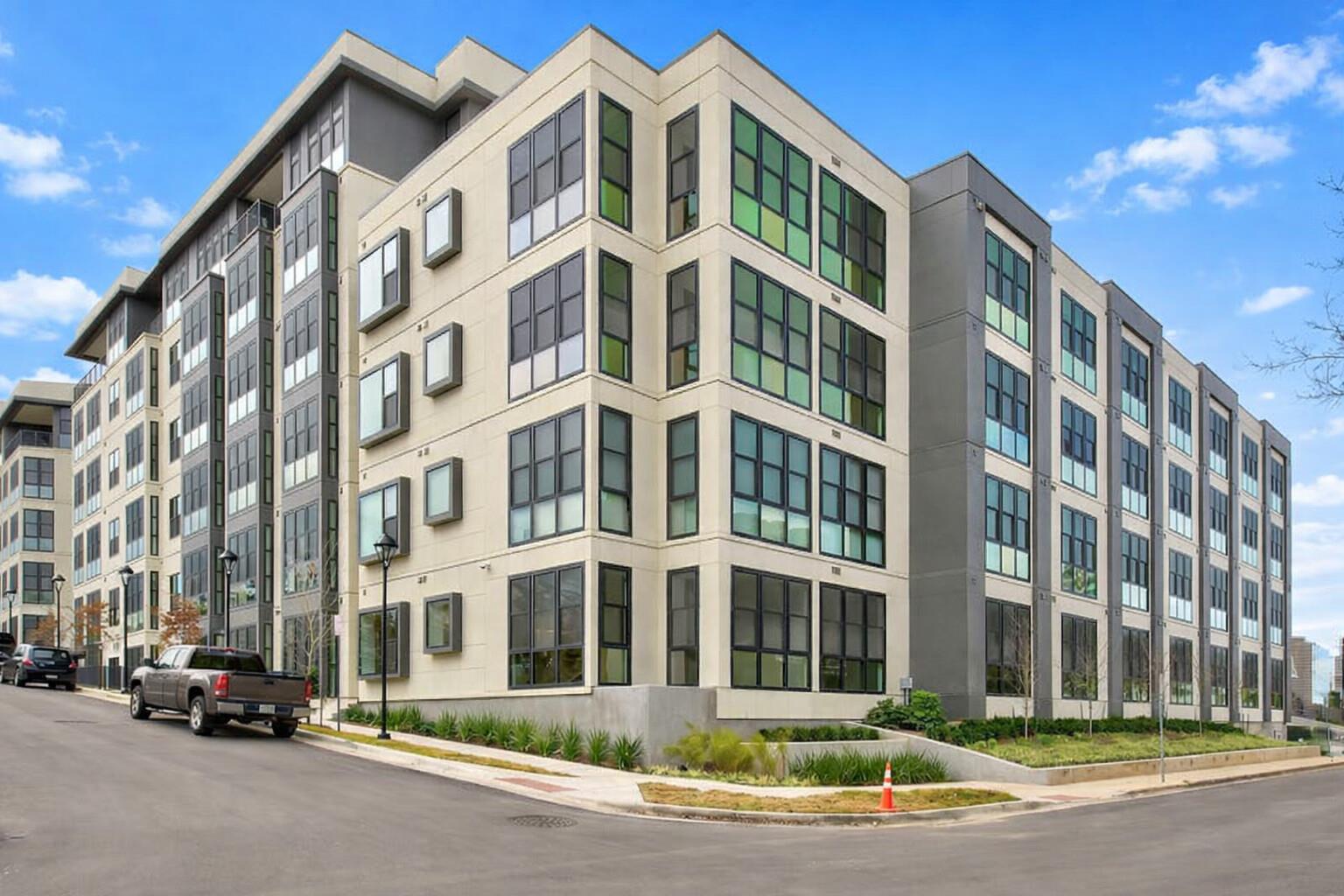 800 Embassy Dr # 606, Austin, TX 78702