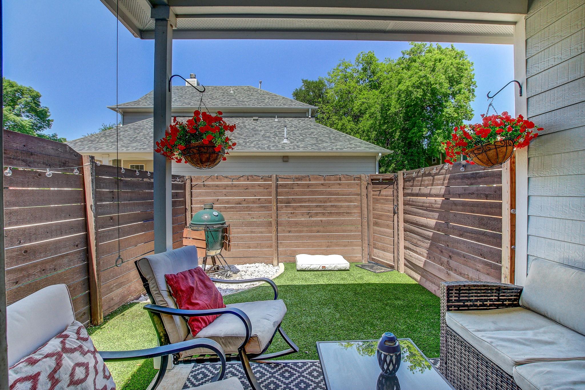 1616 Bridgeway Dr, Austin, TX 78704