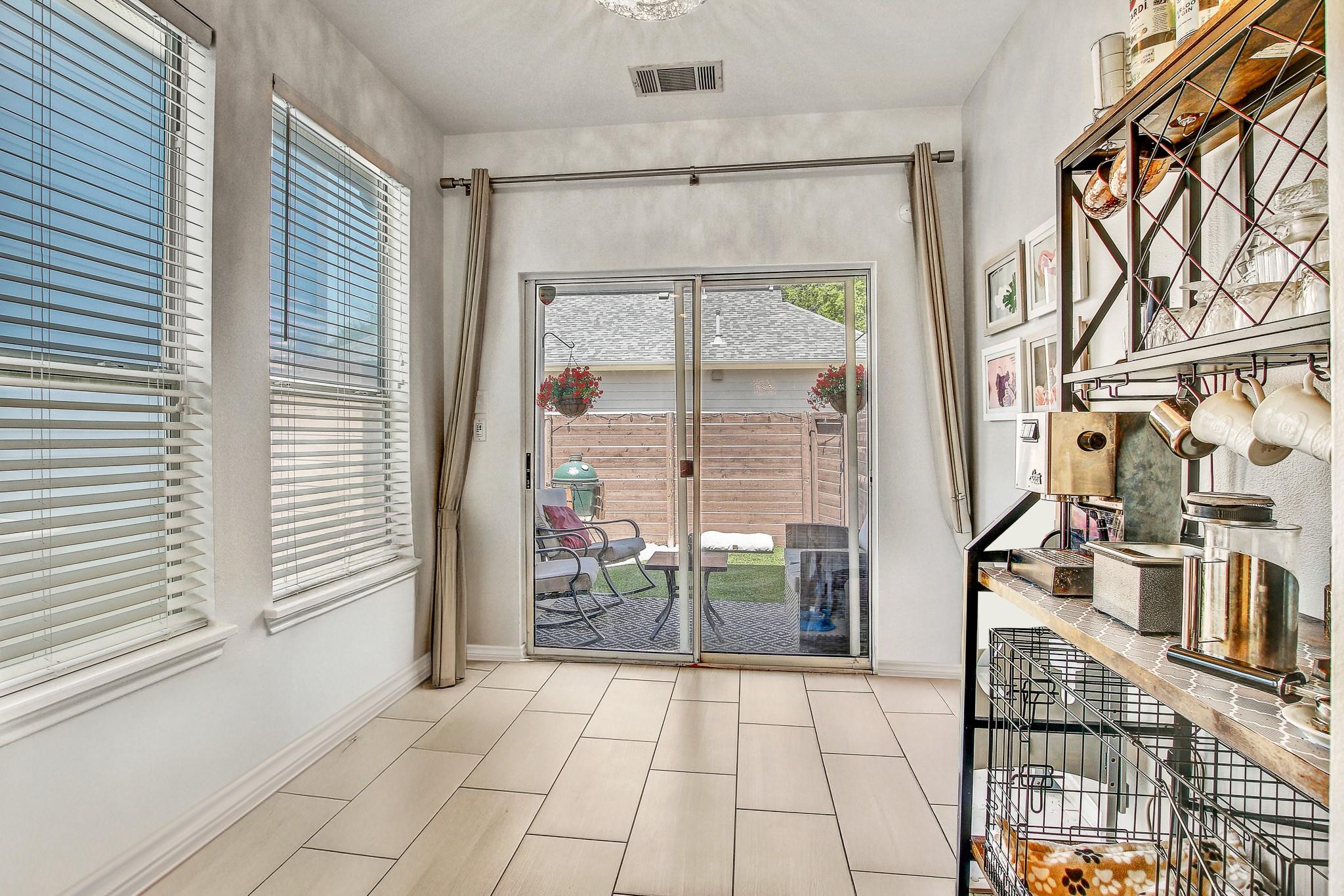 1616 Bridgeway Dr, Austin, TX 78704