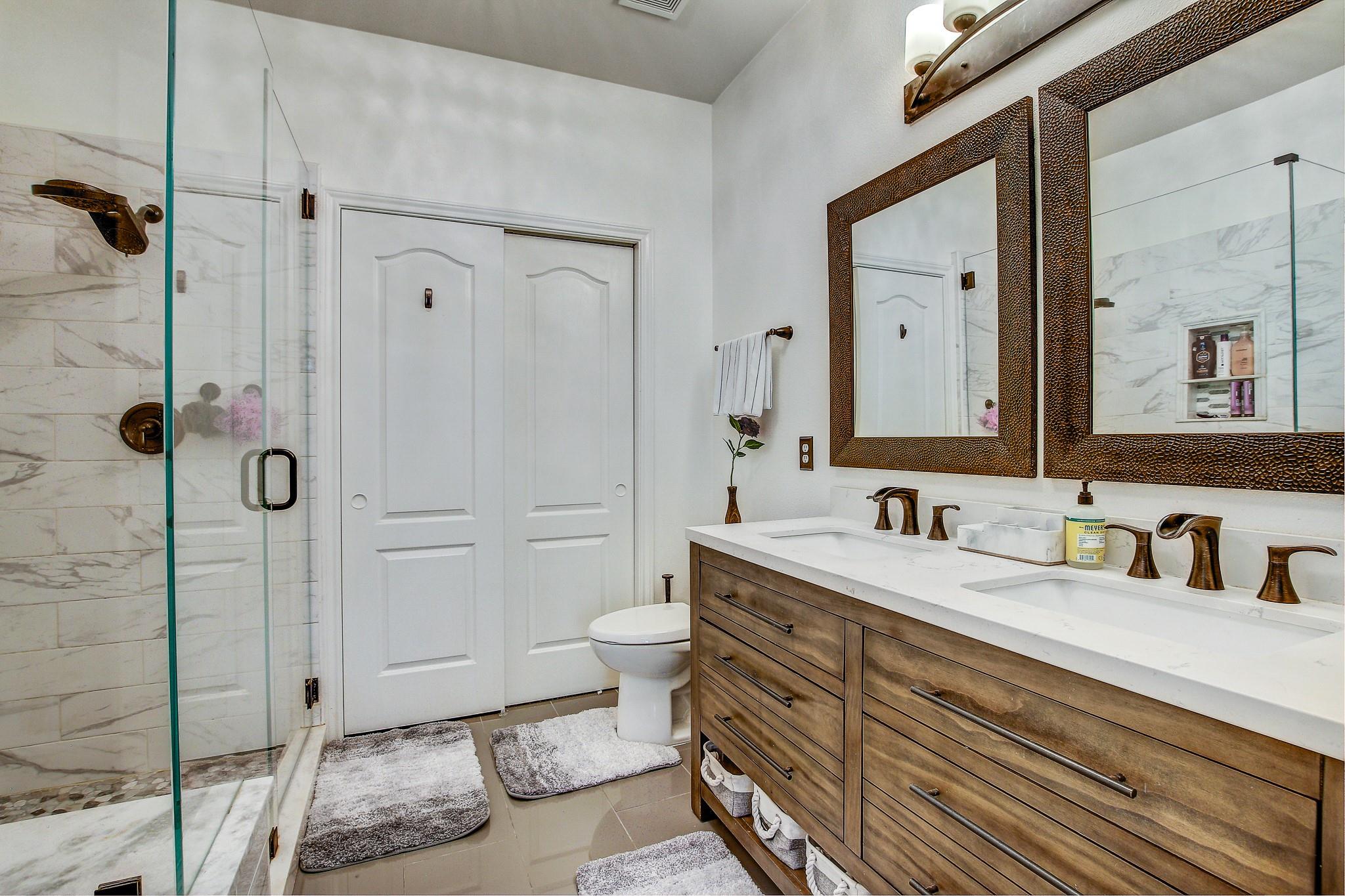 1616 Bridgeway Dr, Austin, TX 78704