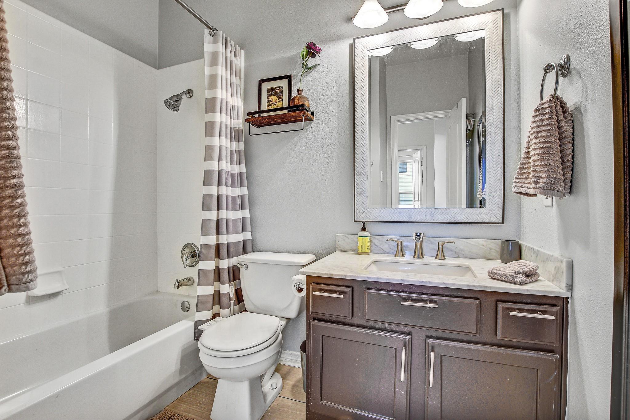 1616 Bridgeway Dr, Austin, TX 78704