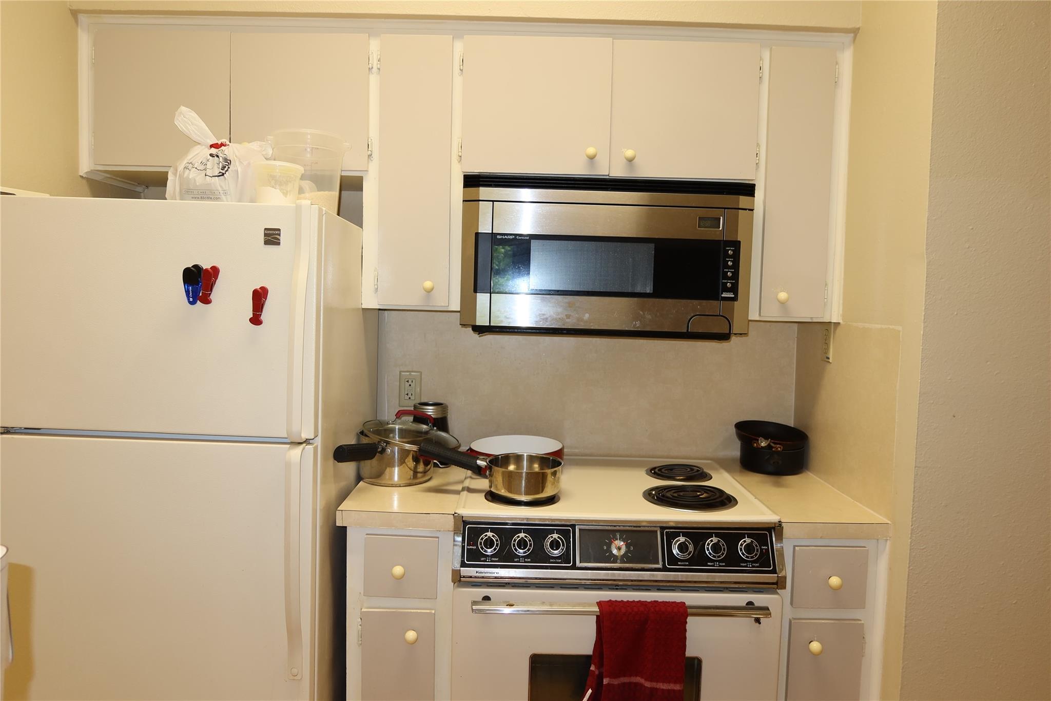 612 Park Pl # 202, Austin, TX 78705