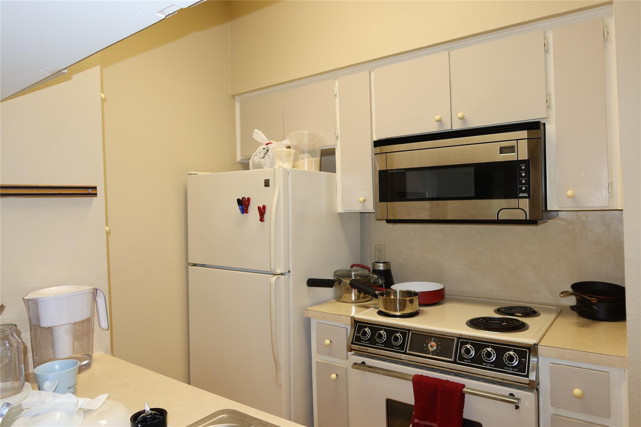 612 Park Pl # 202, Austin, TX 78705