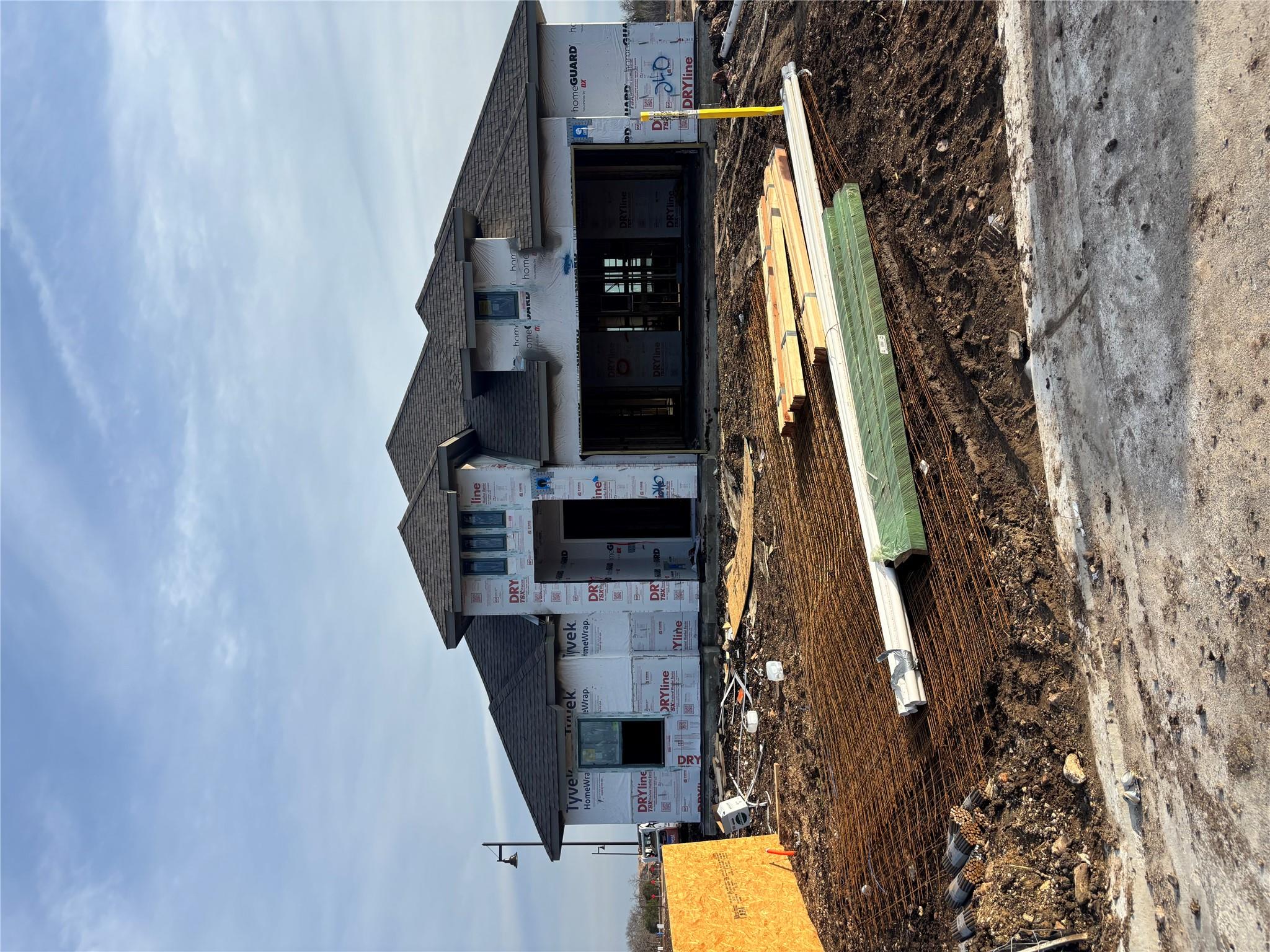 240 Pacific Grove Cir, Liberty Hill, TX 78642