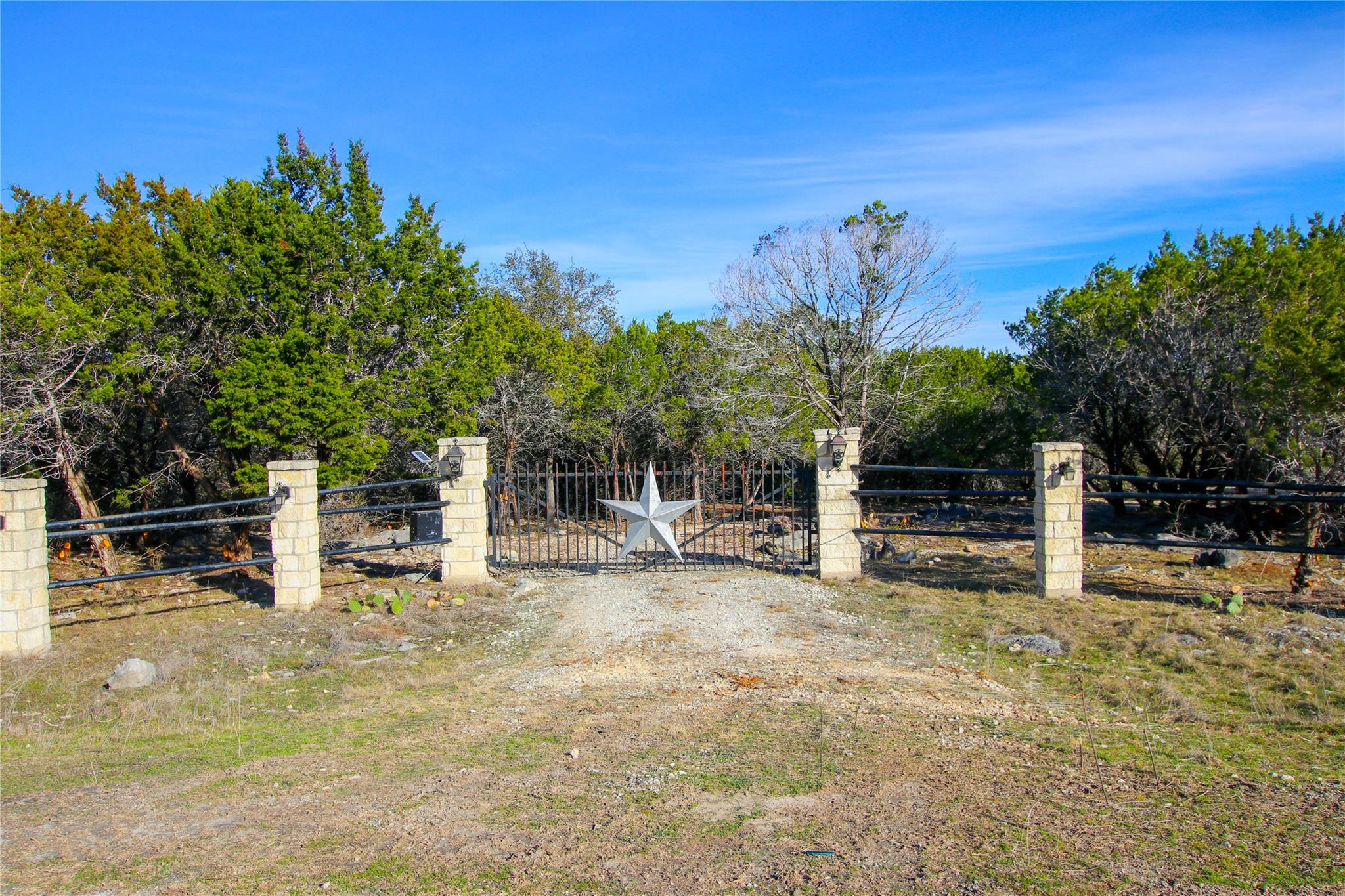 132 Sunrise Dr, Boerne, TX 78006