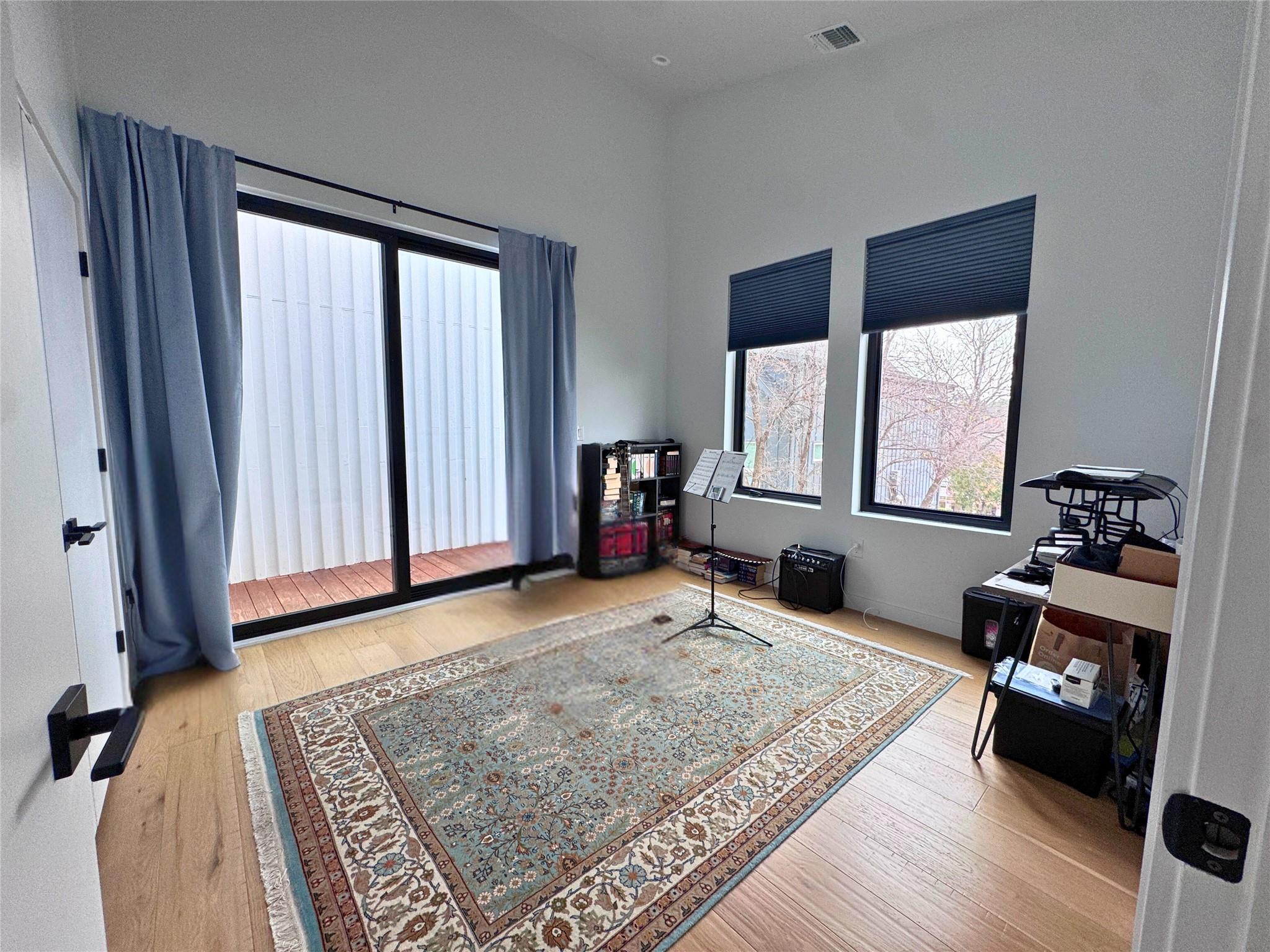 1206 Luna St # 2, Austin, TX 78721