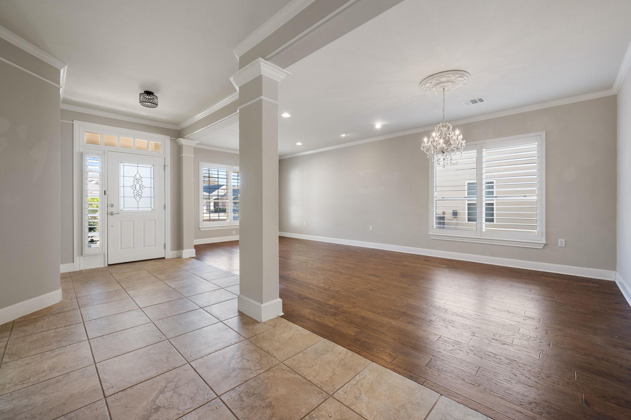 219 Goose Island Dr, Georgetown, TX 78633