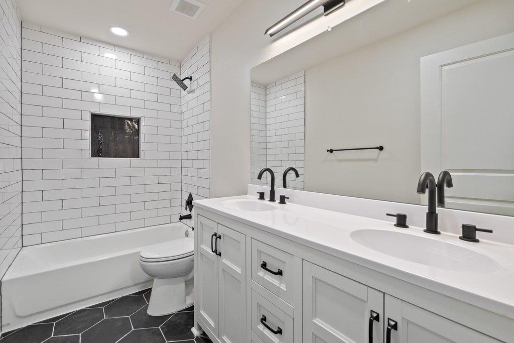 9803 Quilberry Dr, Austin, TX 78729