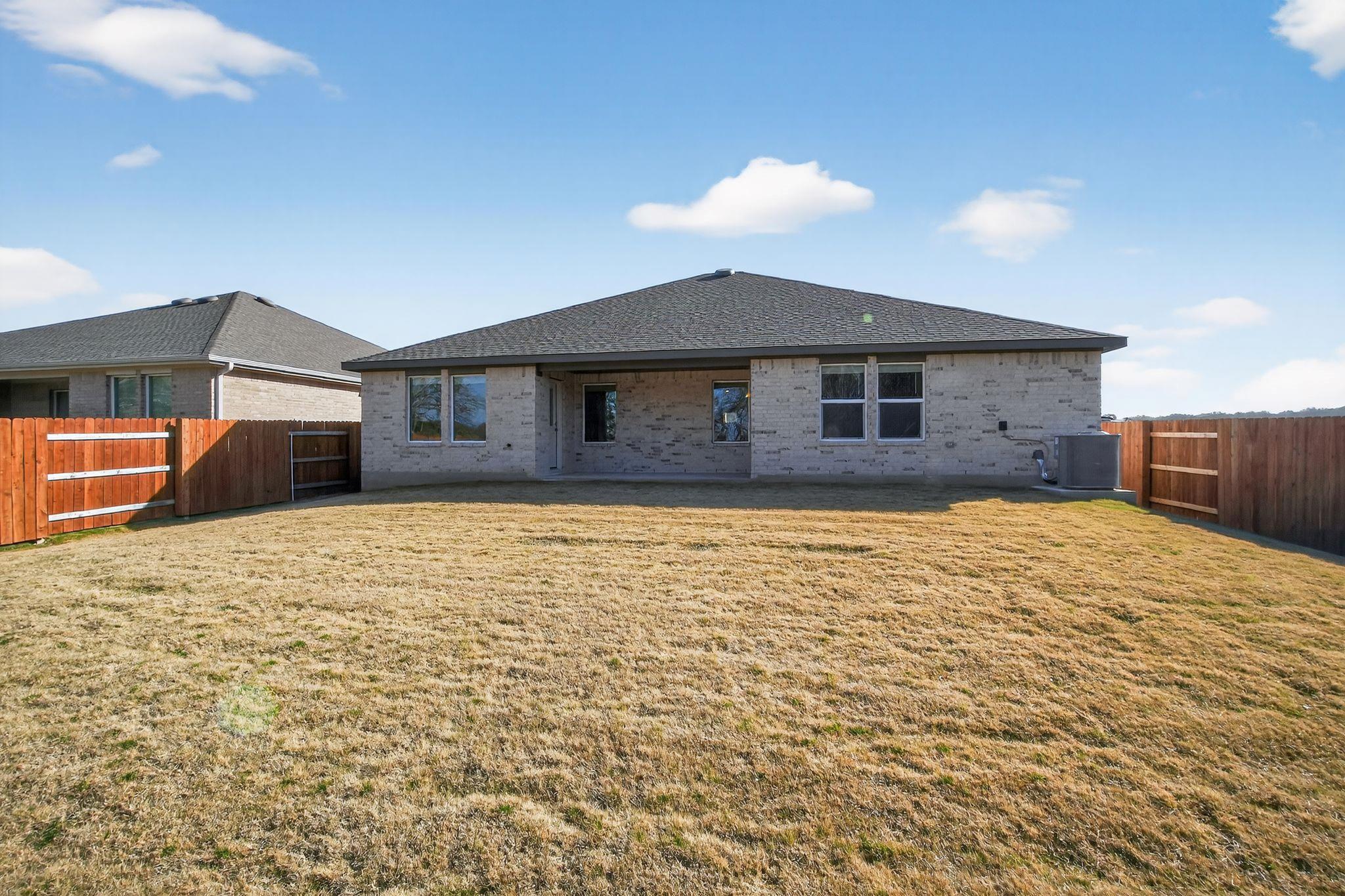 289 Rivers Edge Dr, Georgetown, TX 78628