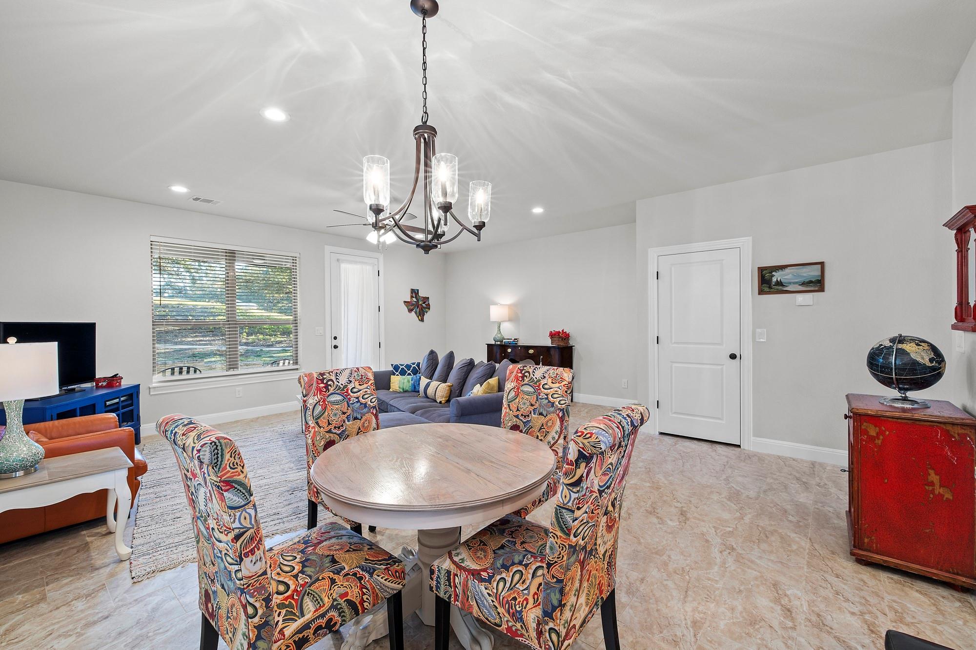 575 Demarett Dr, Point Venture, TX 78645