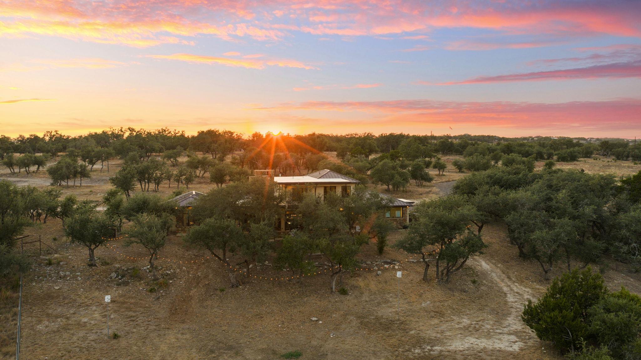 11600 Crumley Ranch Rd, Dripping Springs, TX 78736