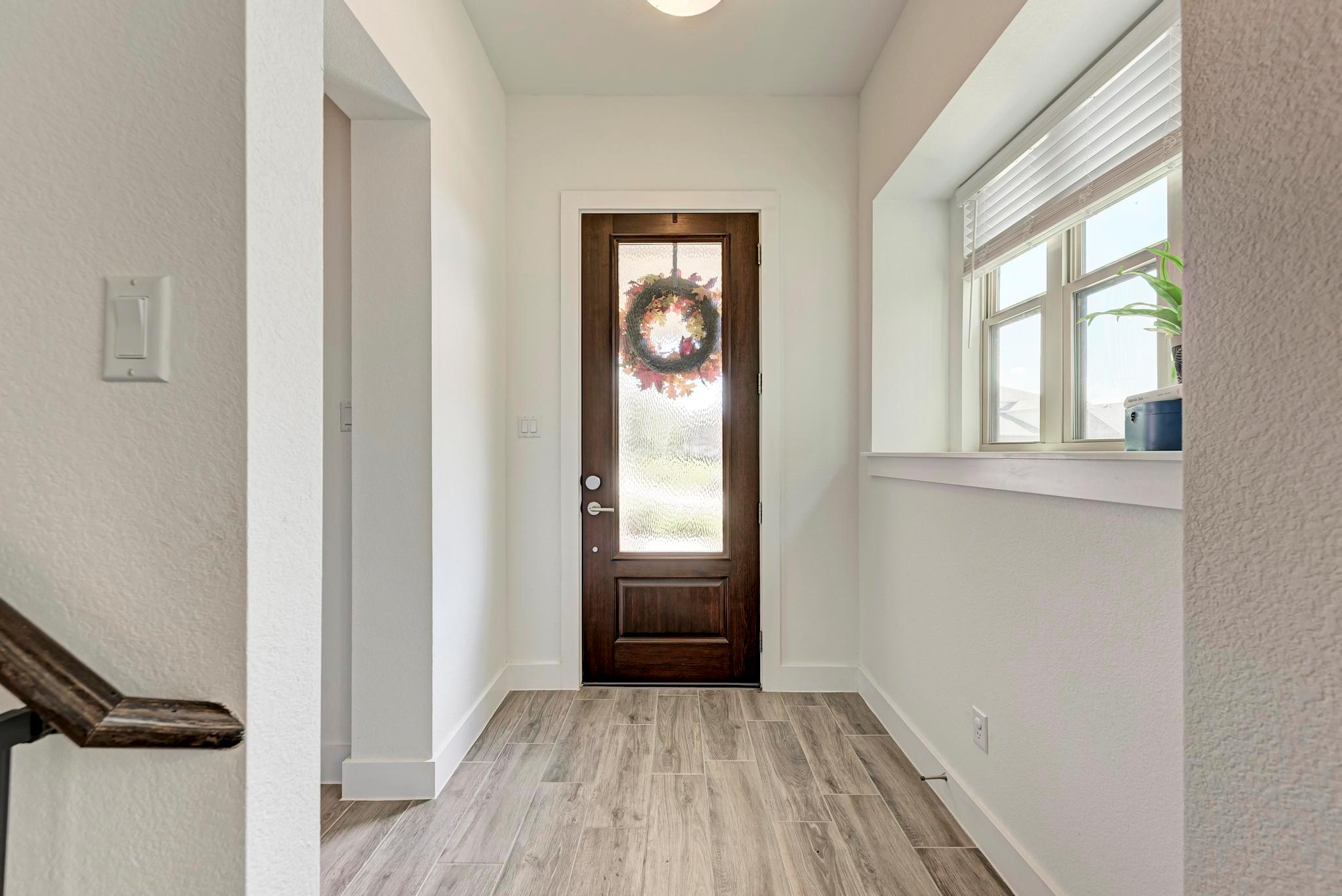 521 Elm Green St, Hutto, TX 78634