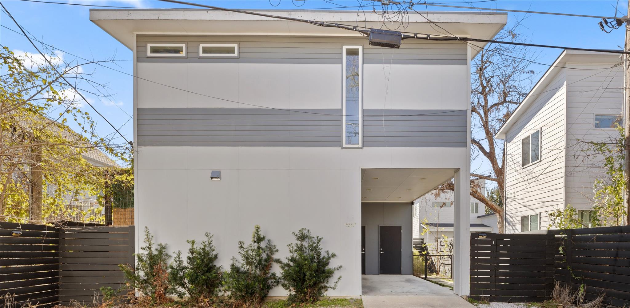 1904 E 17th St # B, Austin, TX 78702