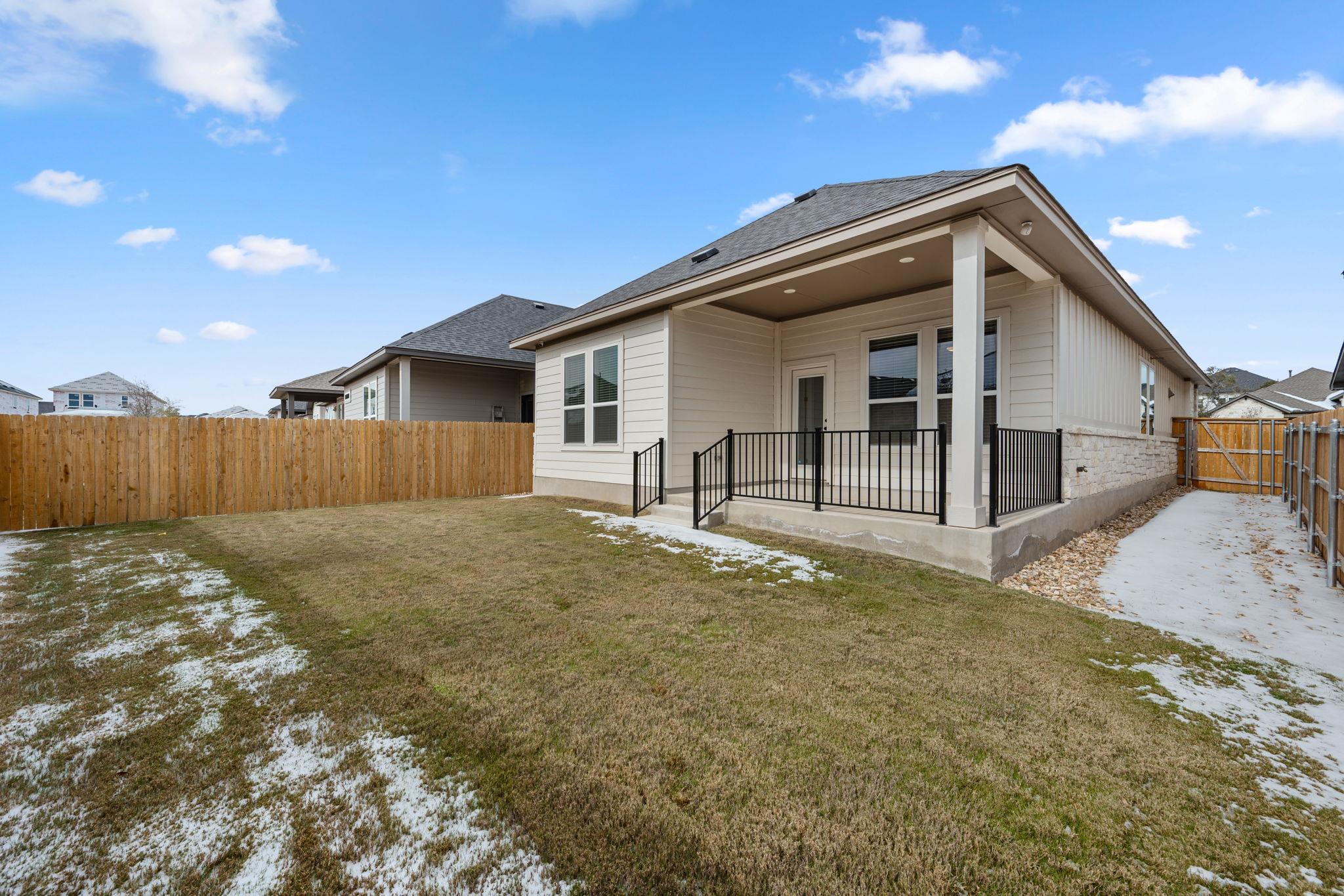 381 Darley Oak Dr, Dripping Springs, TX 78620