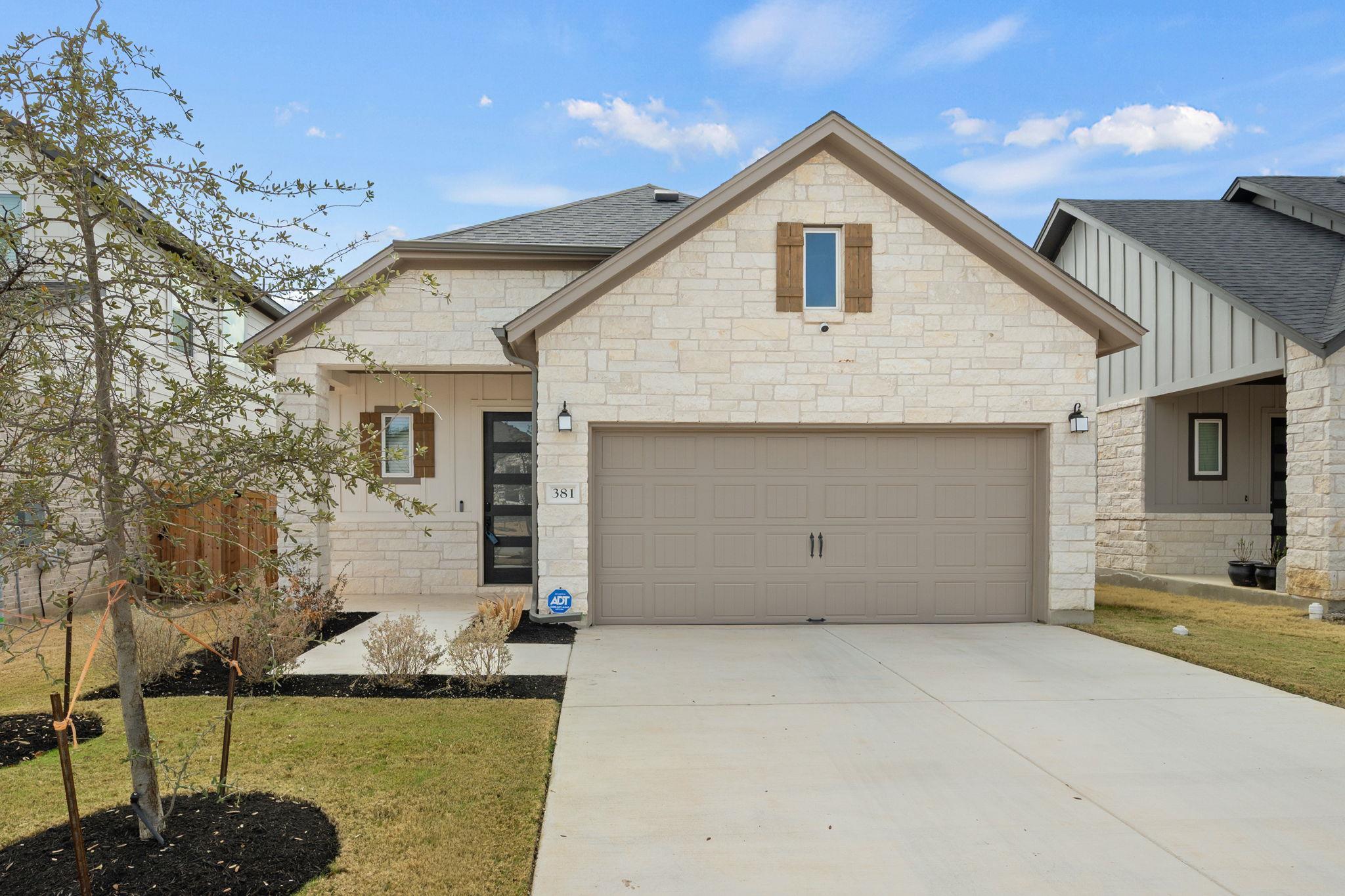 381 Darley Oak Dr, Dripping Springs, TX 78620