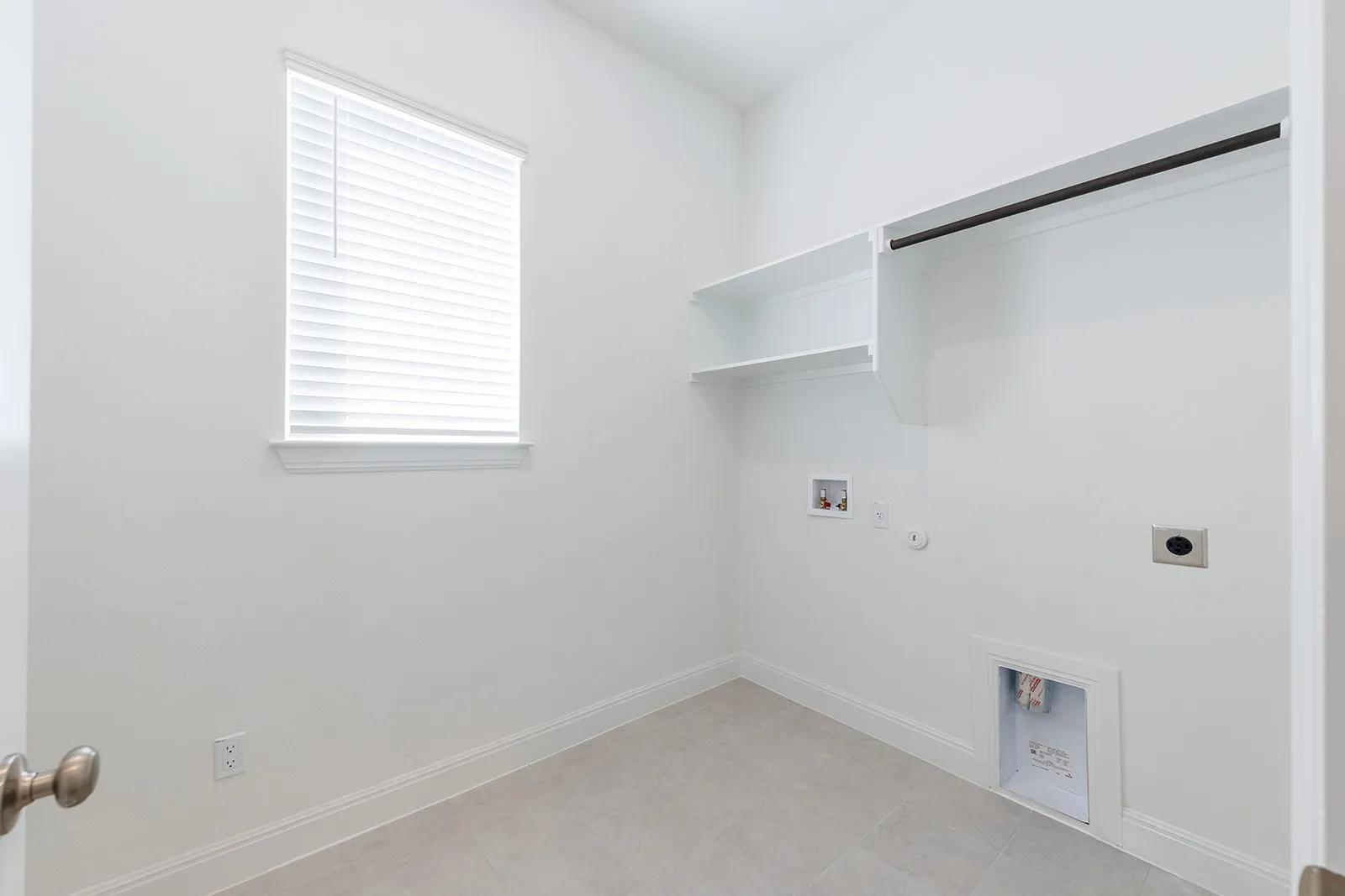 120 Silverbell Ln, Bastrop, TX 78602