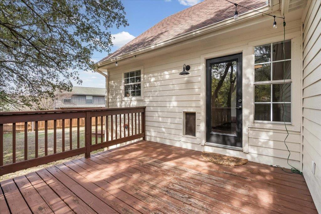 22000 Moffat Dr, Spicewood, TX 78669