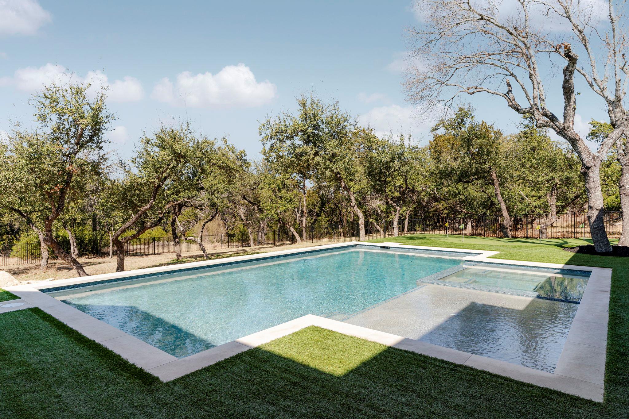 243 Emerald Point Cv, Driftwood, TX 78619