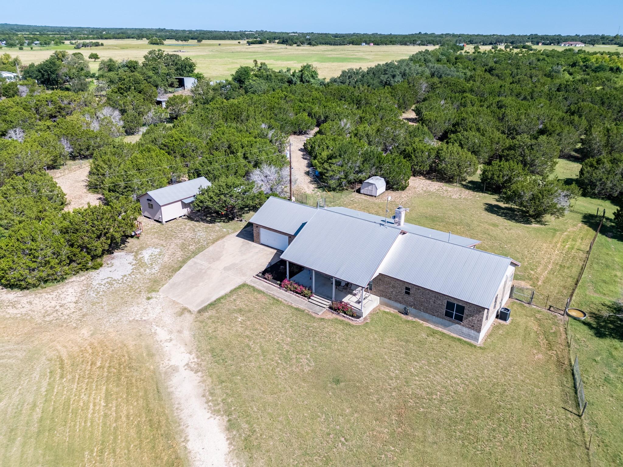 2110 County Road 285, Liberty Hill, TX 78642