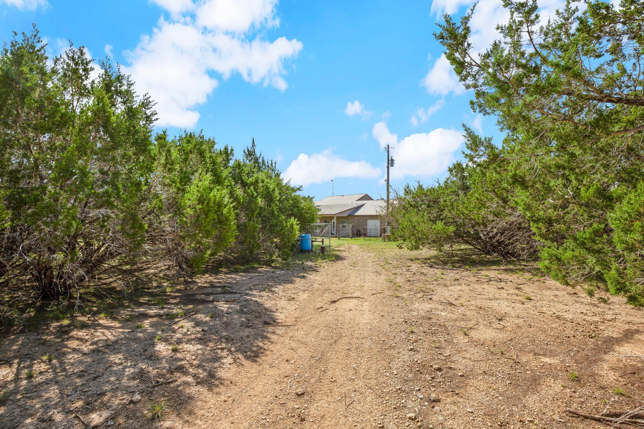 2110 County Road 285, Liberty Hill, TX 78642