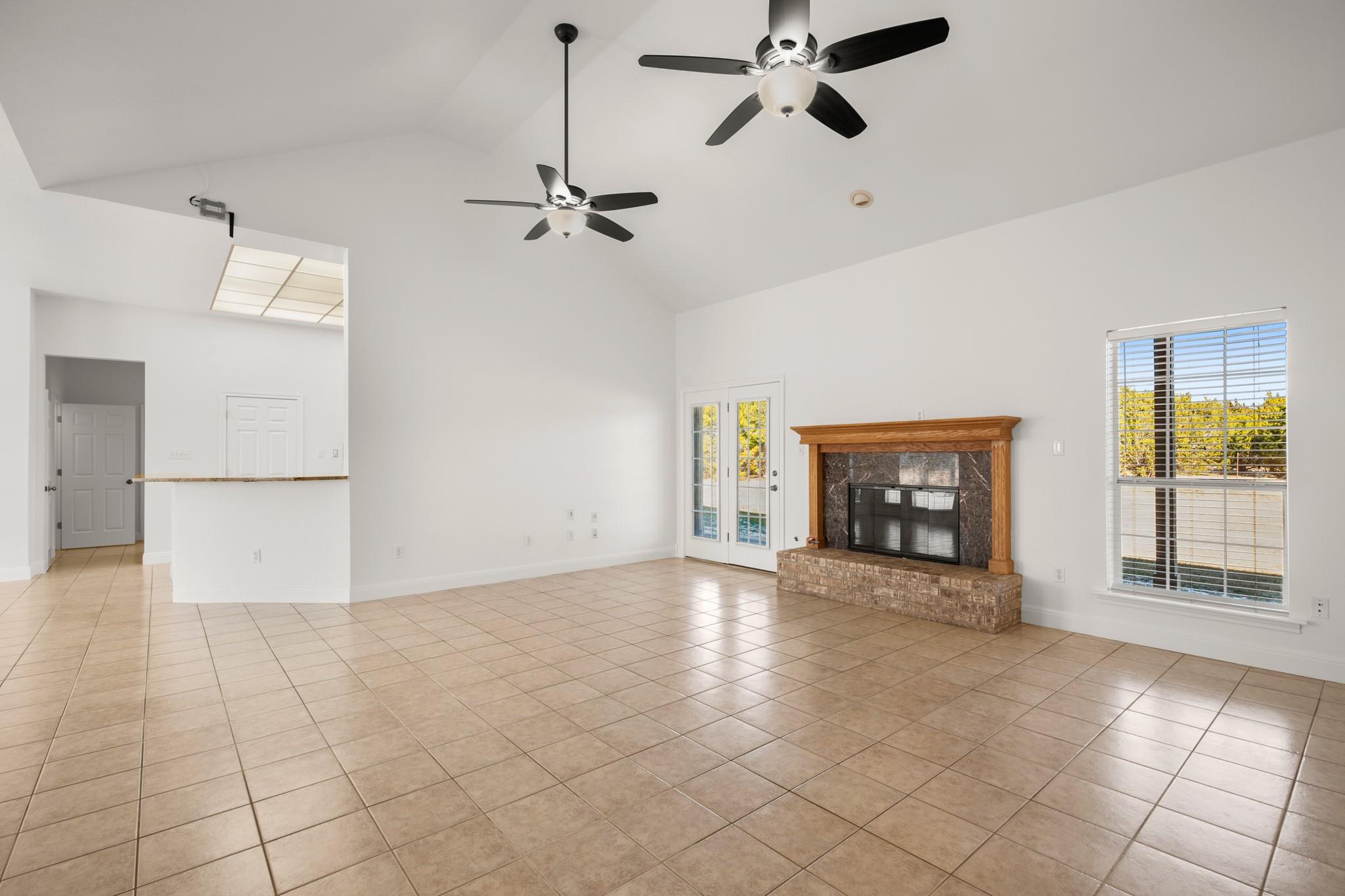 2110 County Road 285, Liberty Hill, TX 78642